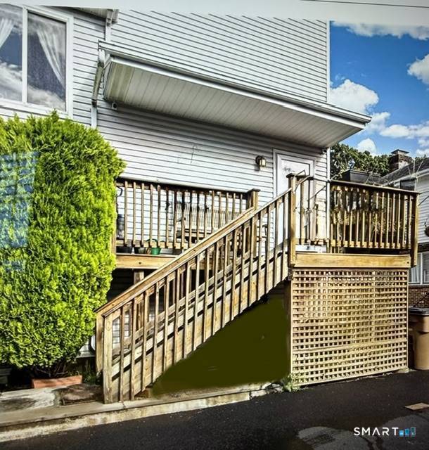 158 Seaside Avenue, Stamford, Connecticut photo 2