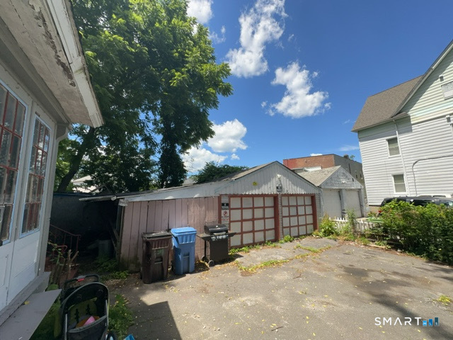 Homes for sale in New Britain, CT | 29 Woodruff Ct, New Britain, CT 06053 | MLS# 24188266