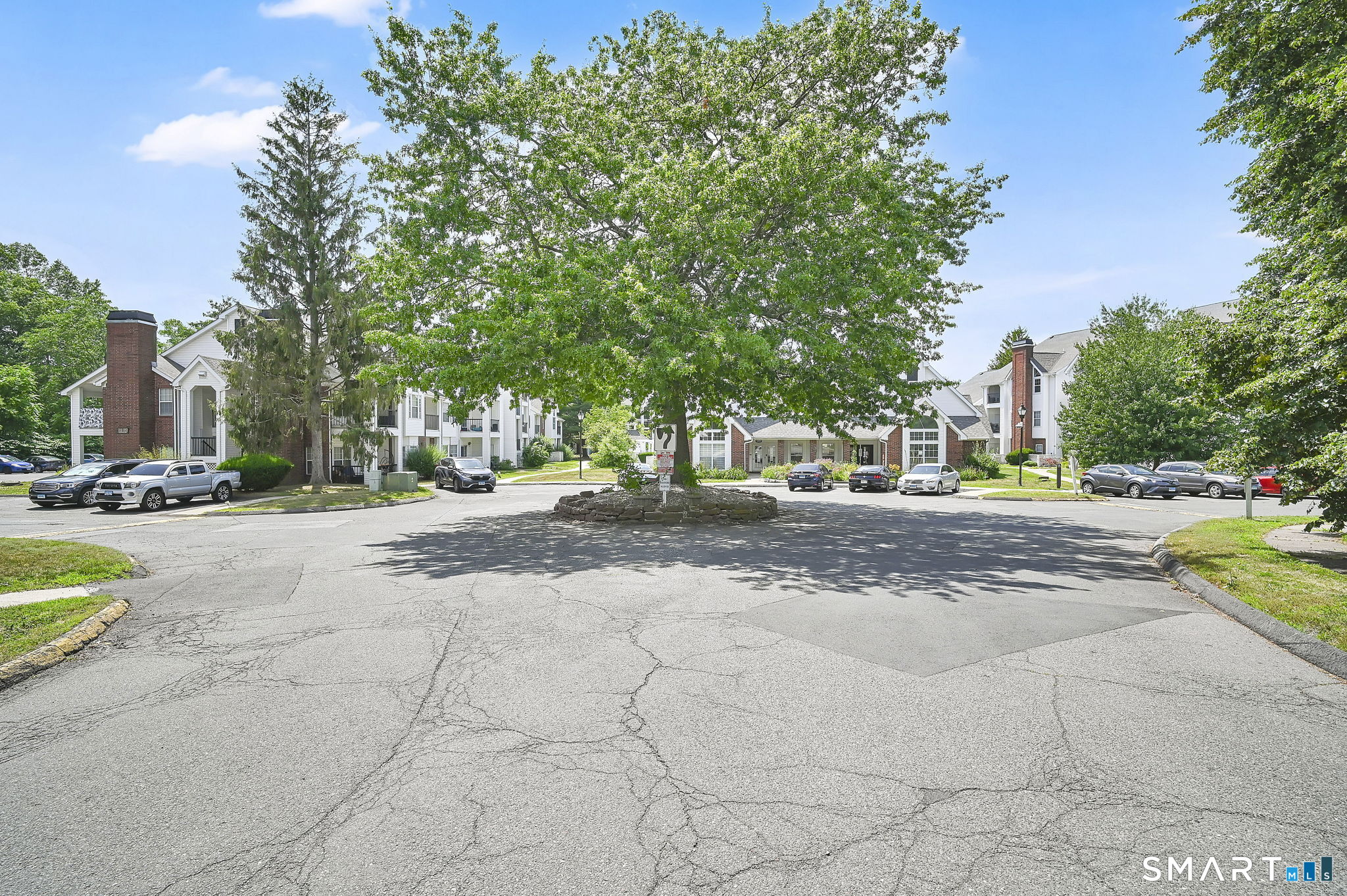 Homes for sale in East Hartford, CT | 31 High St #8104, East Hartford, CT 06118 | MLS# 24187208