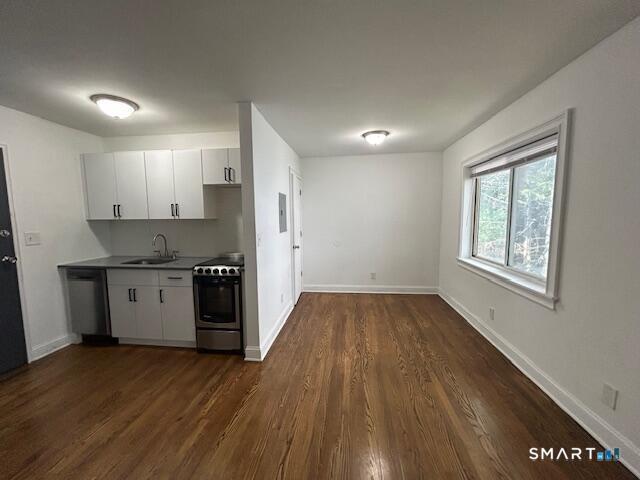 114a Grove Street 11