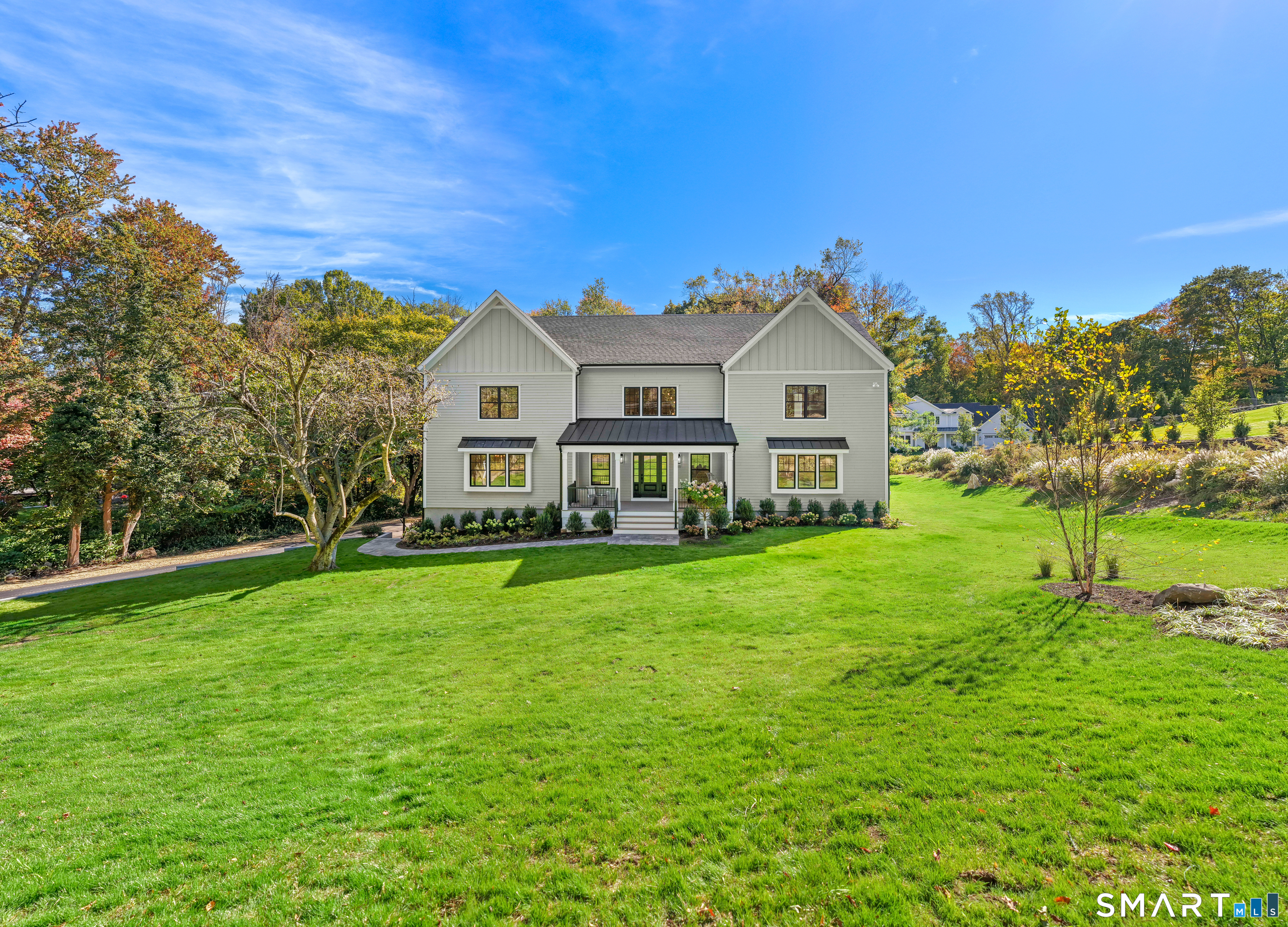 31 Gray Farms Road, Stamford, Connecticut photo 2