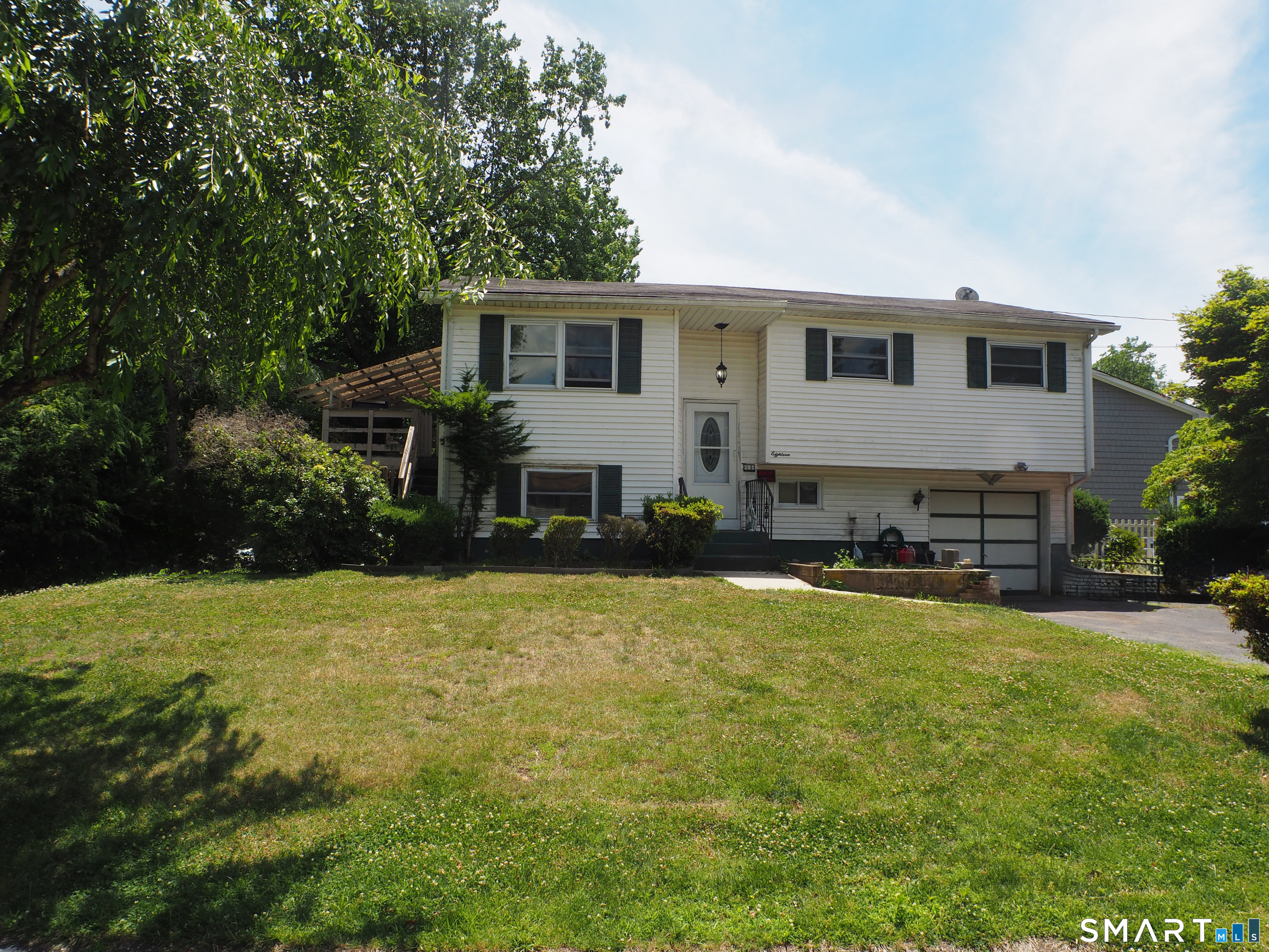 18 Country Club Road