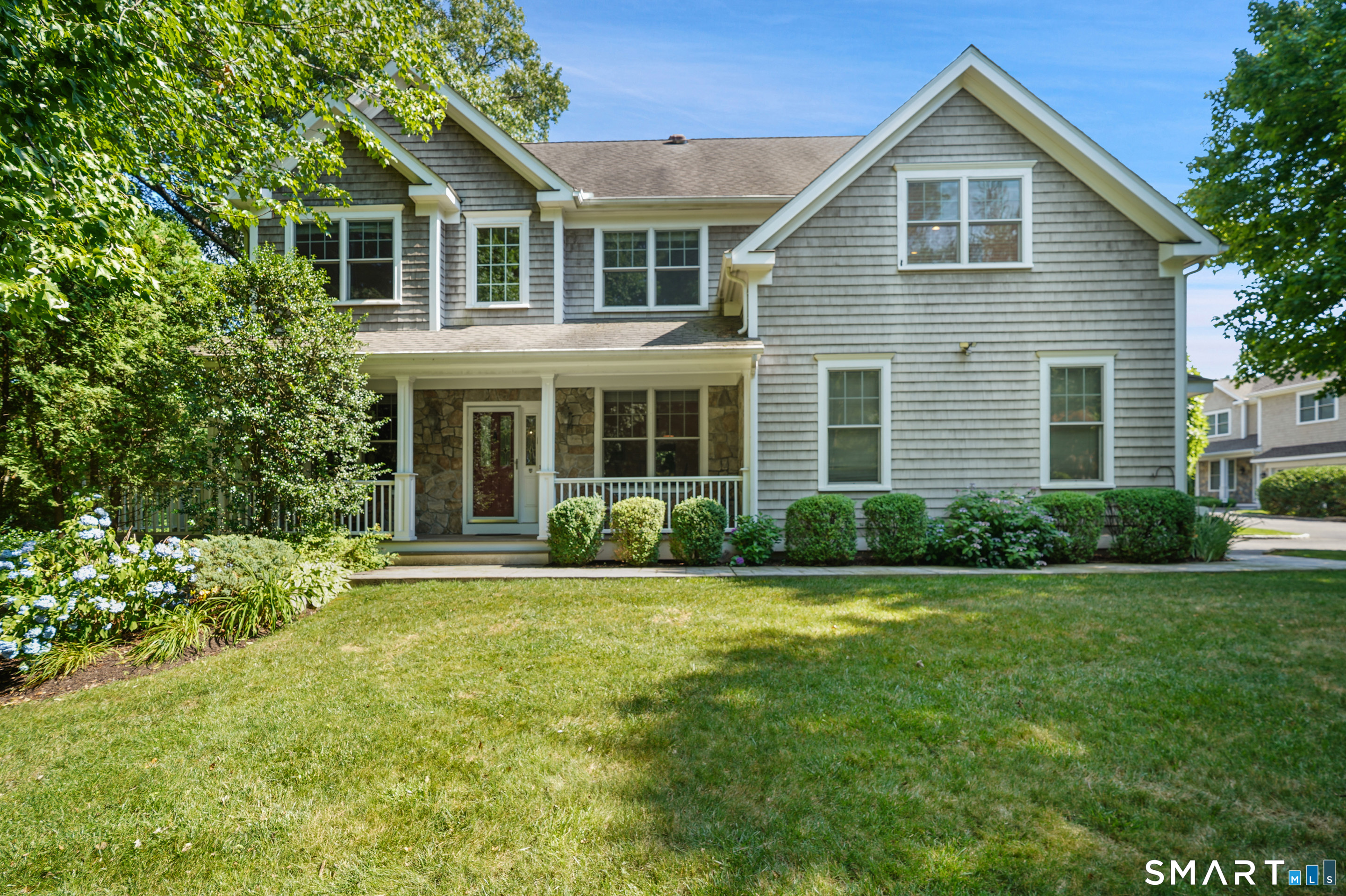 2 Blue Mountain Court