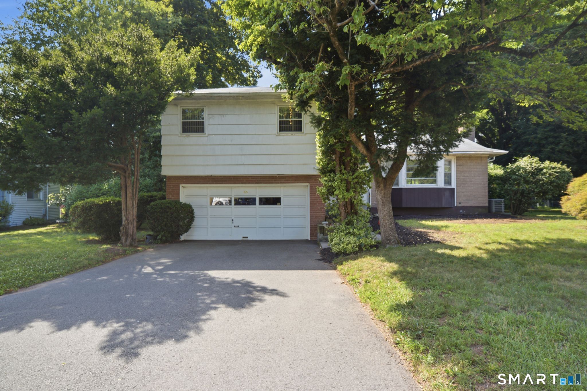 65 Huntington Drive