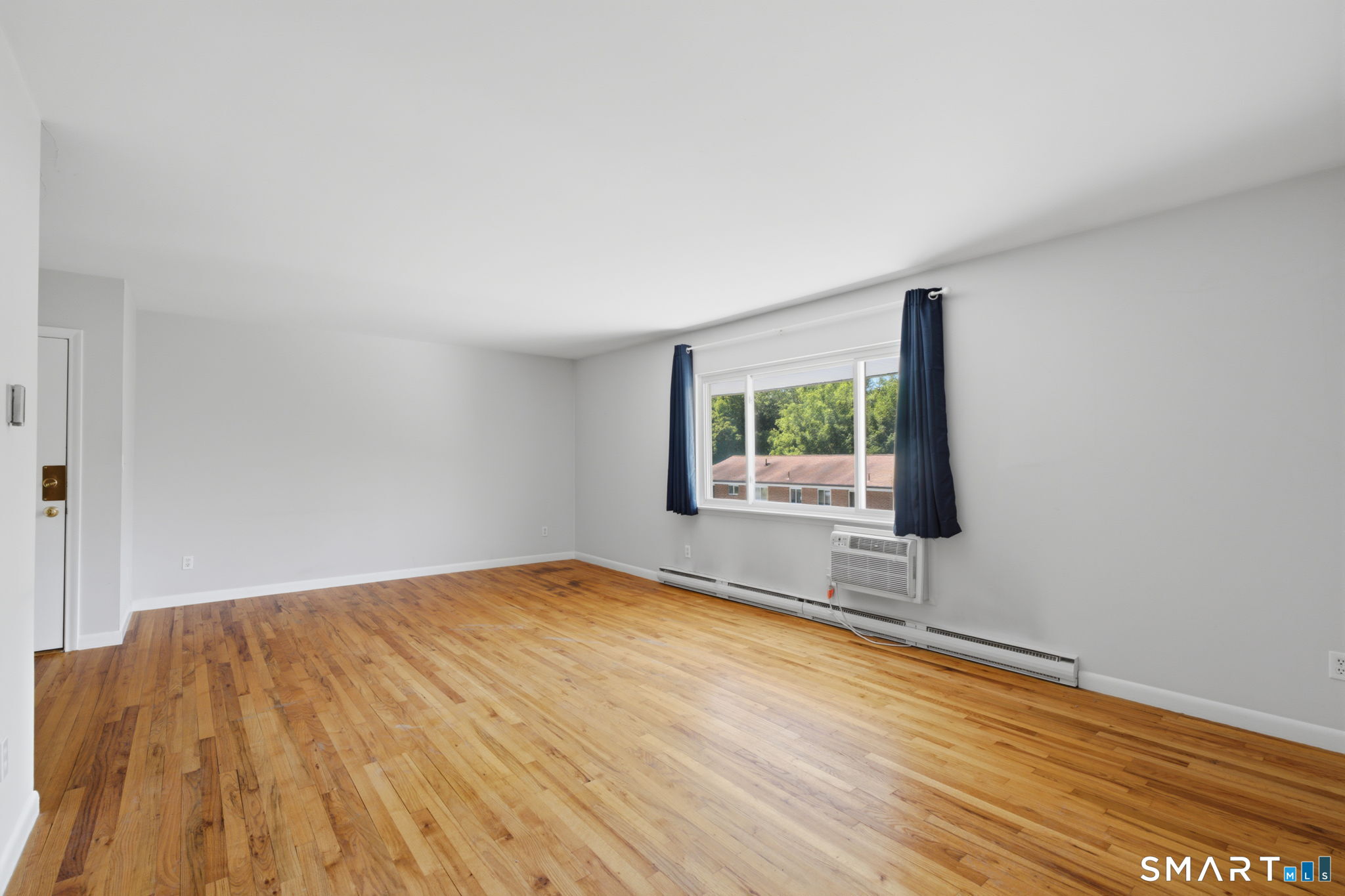 1660 Farmington Avenue Unit #12 photo 8