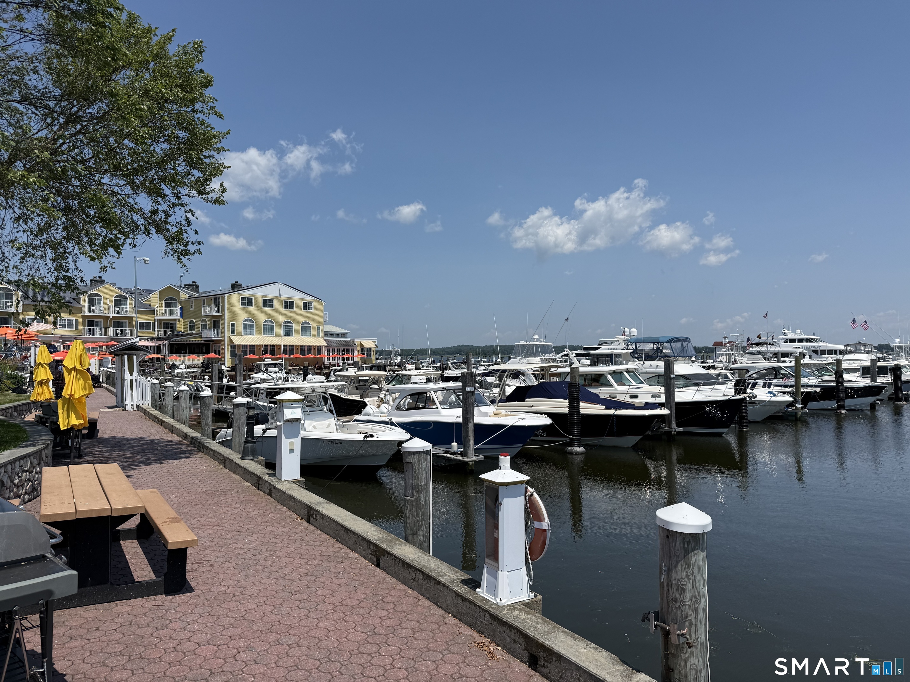 Homes for sale in Old Saybrook, CT | 2 Old South Cove Rd, Old Saybrook, CT 06475 | MLS# 24185199