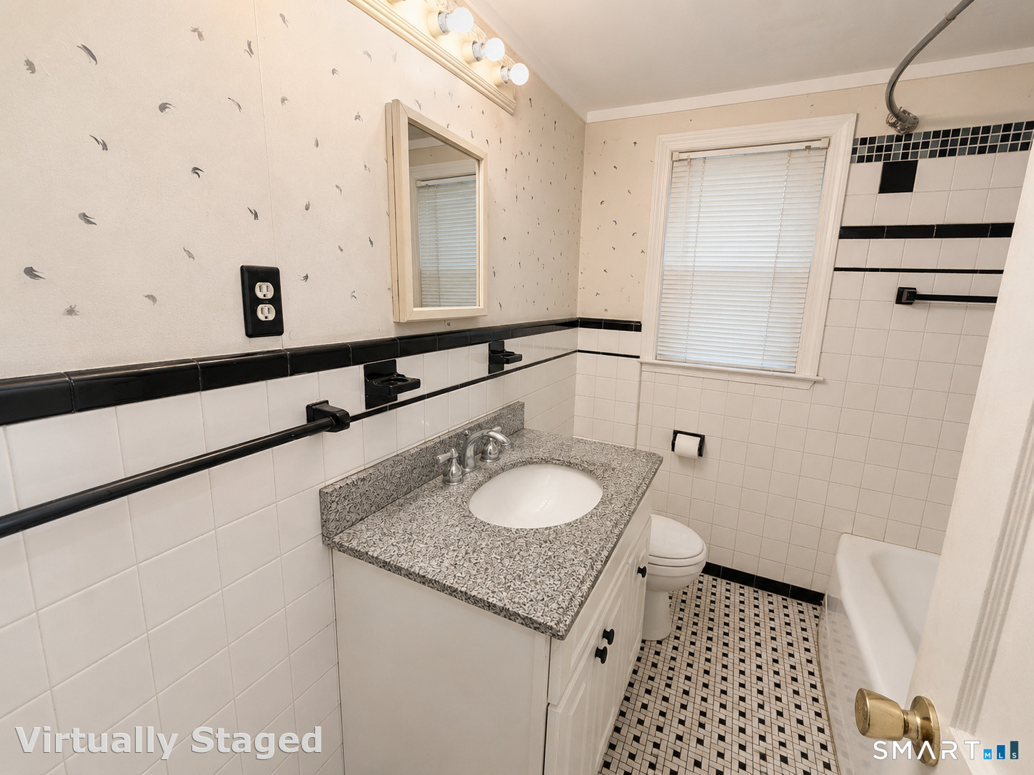 Homes for sale in East Hartford, CT | 1423 Silver Ln, East Hartford, CT 06118 | MLS# 24186595