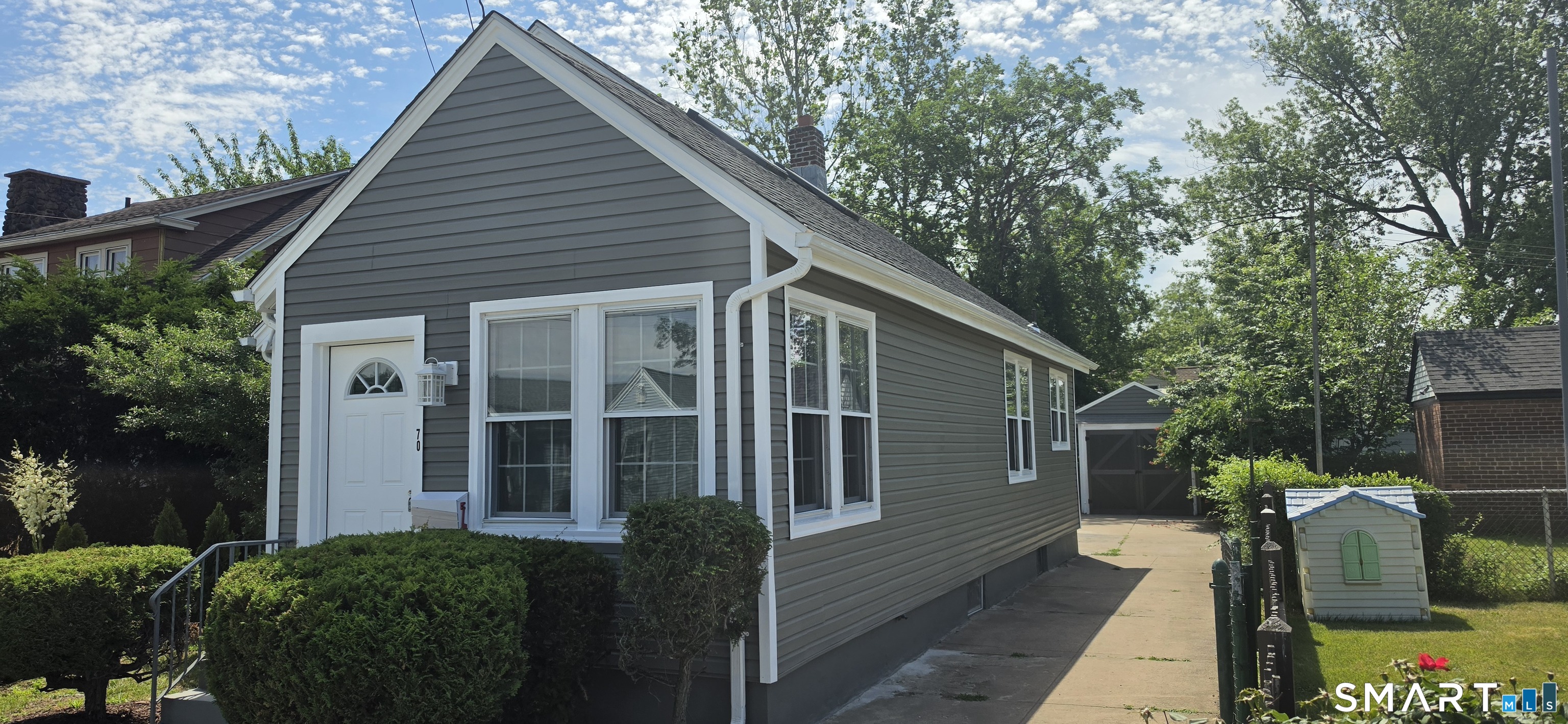 Homes for sale in West Haven, CT | 70 Lambert St, West Haven, CT 06516 | MLS# 24185189