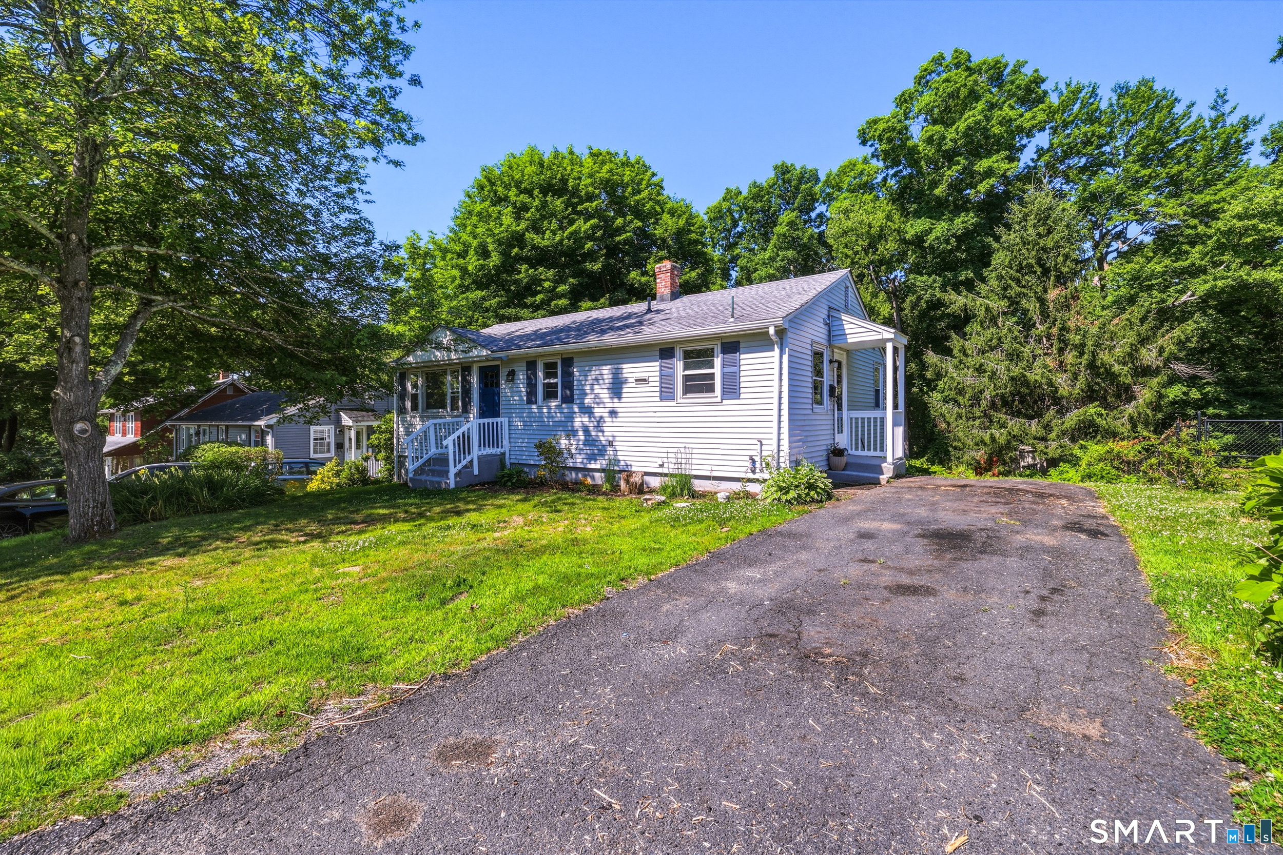 Homes for sale in Plymouth, CT | 11 Chestnut St, Plymouth, CT 06786 | MLS# 24189258