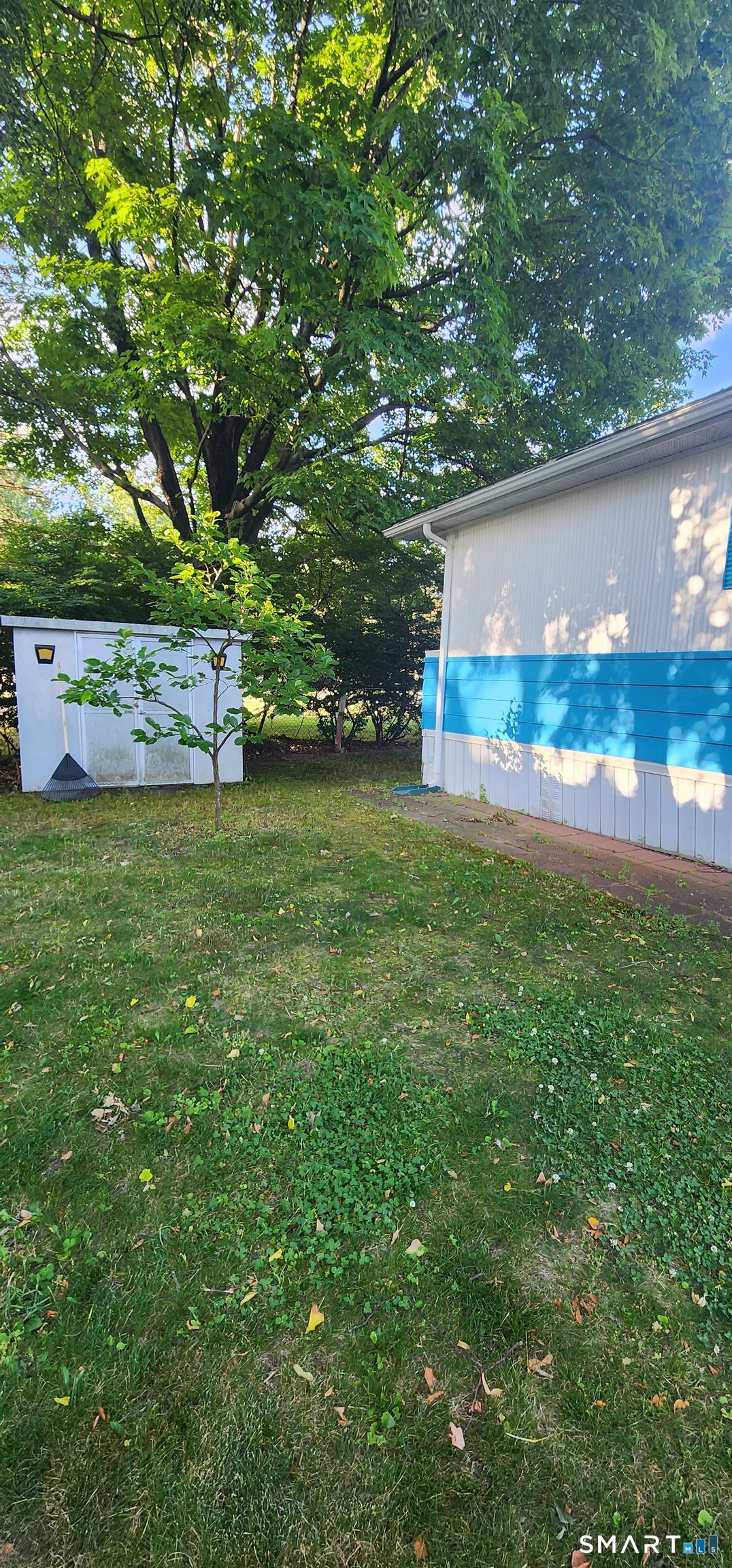 Homes for sale in East Hartford, CT | 16 Arapaho Dr, East Hartford, CT 06118 | MLS# 24189110