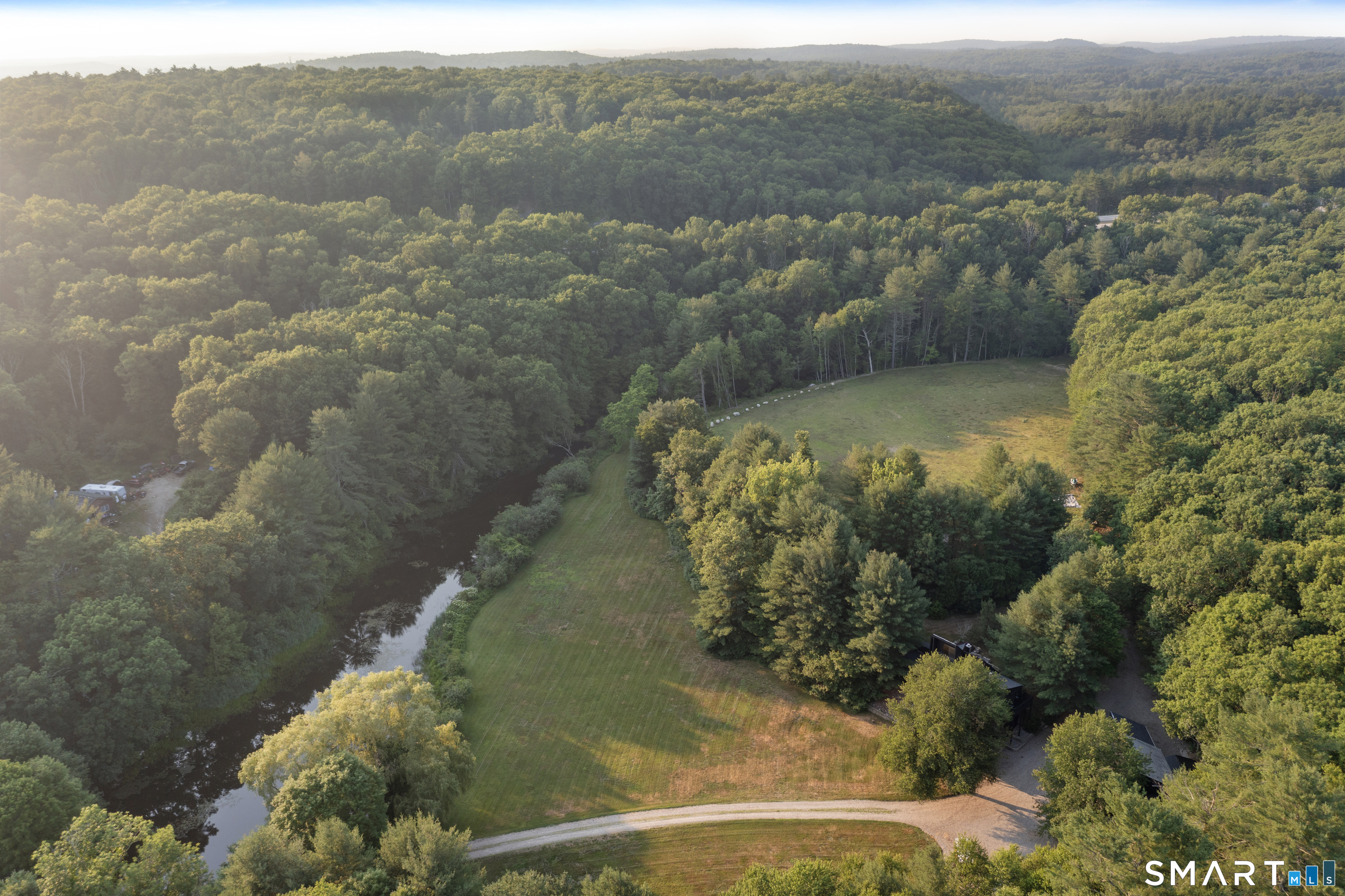 564 Hubbard Road photo 39
