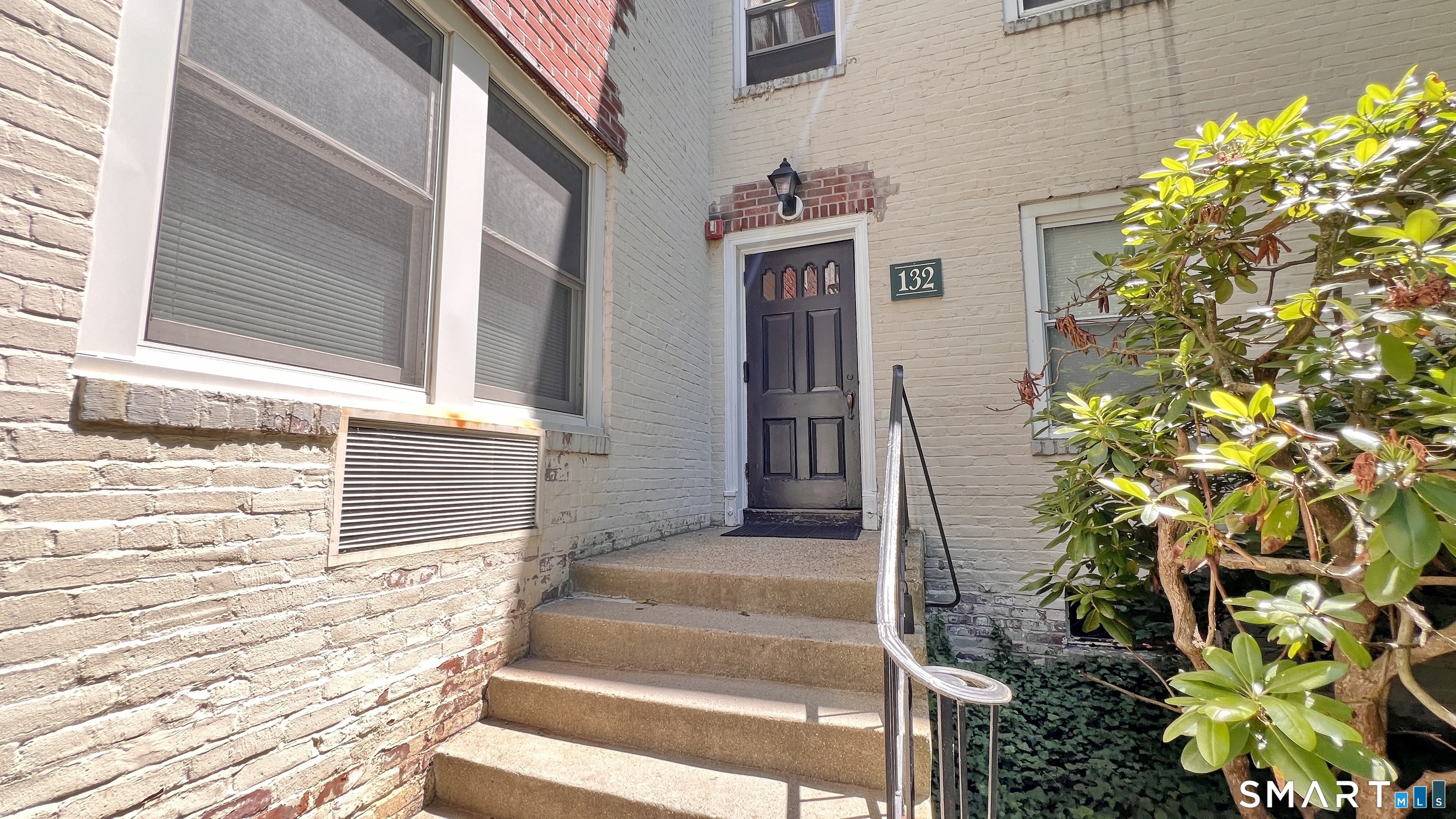 132 Summer Street, Stamford, Connecticut photo 2