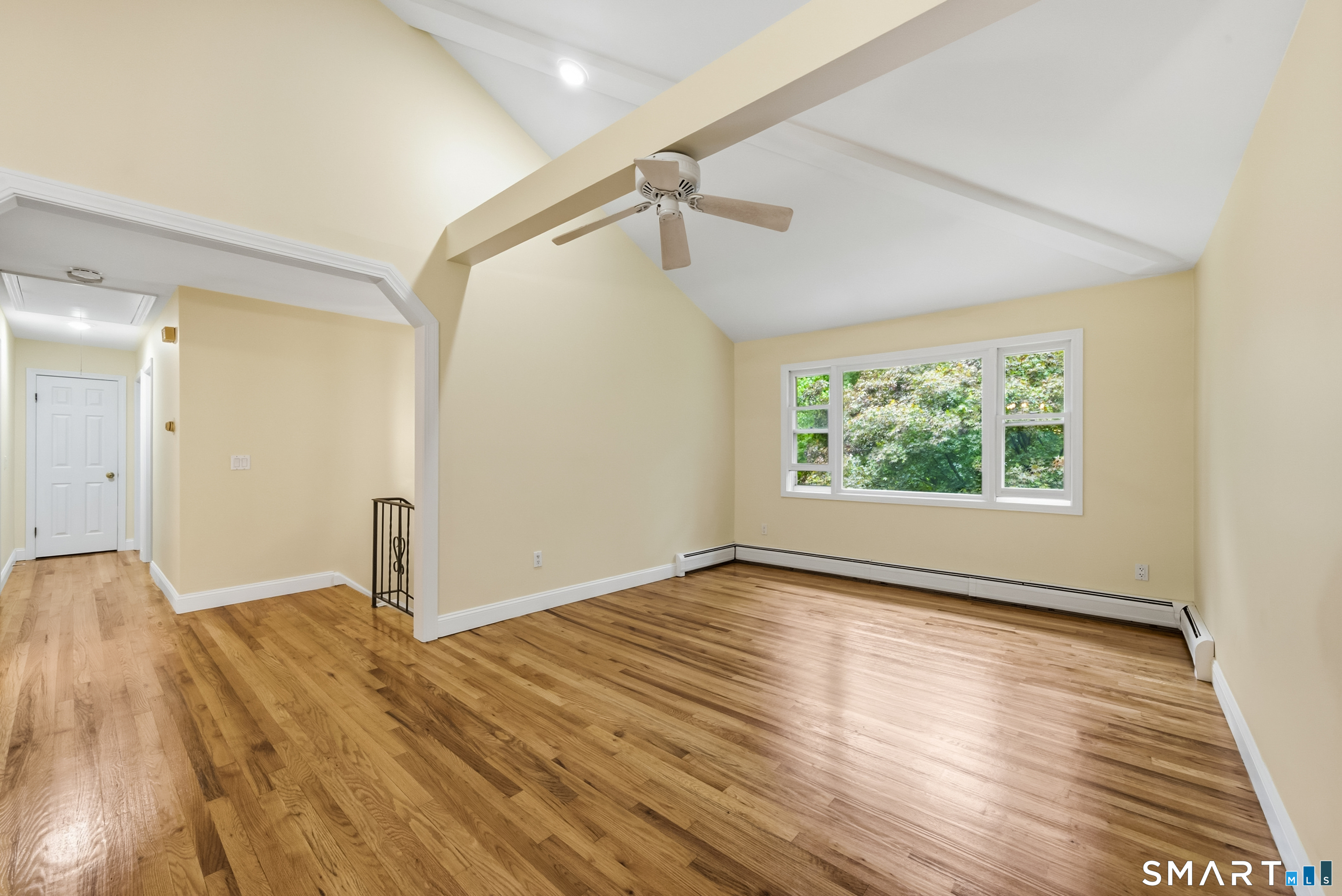 Foto 8 de Casa en venta en 1 East Street, Danbury, CT — $549,000