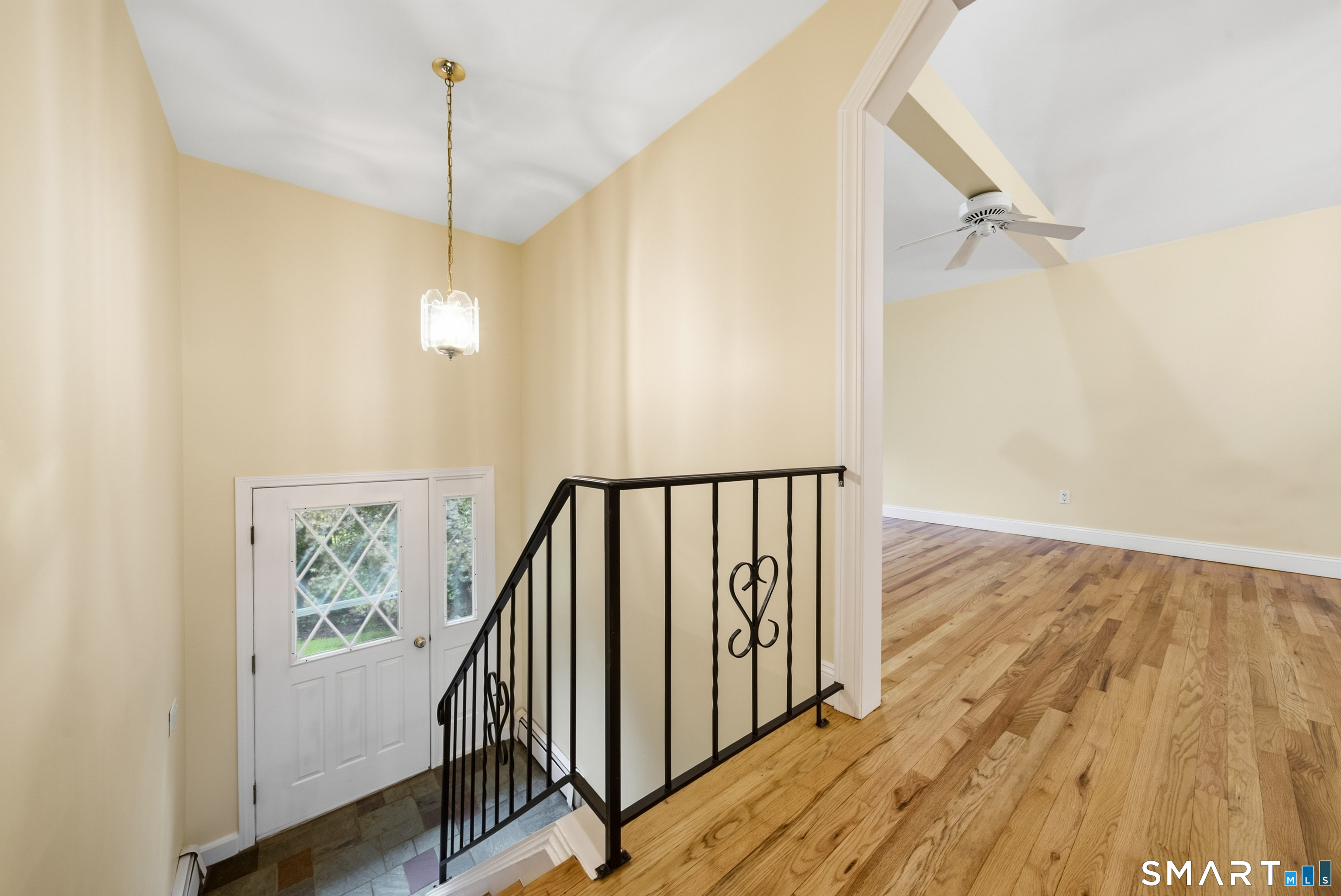 1 East photo 25
