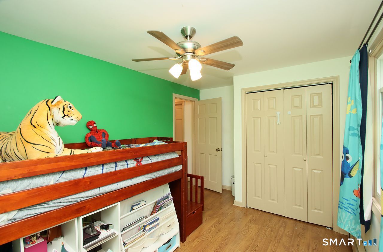 11 Lily Lane photo 35