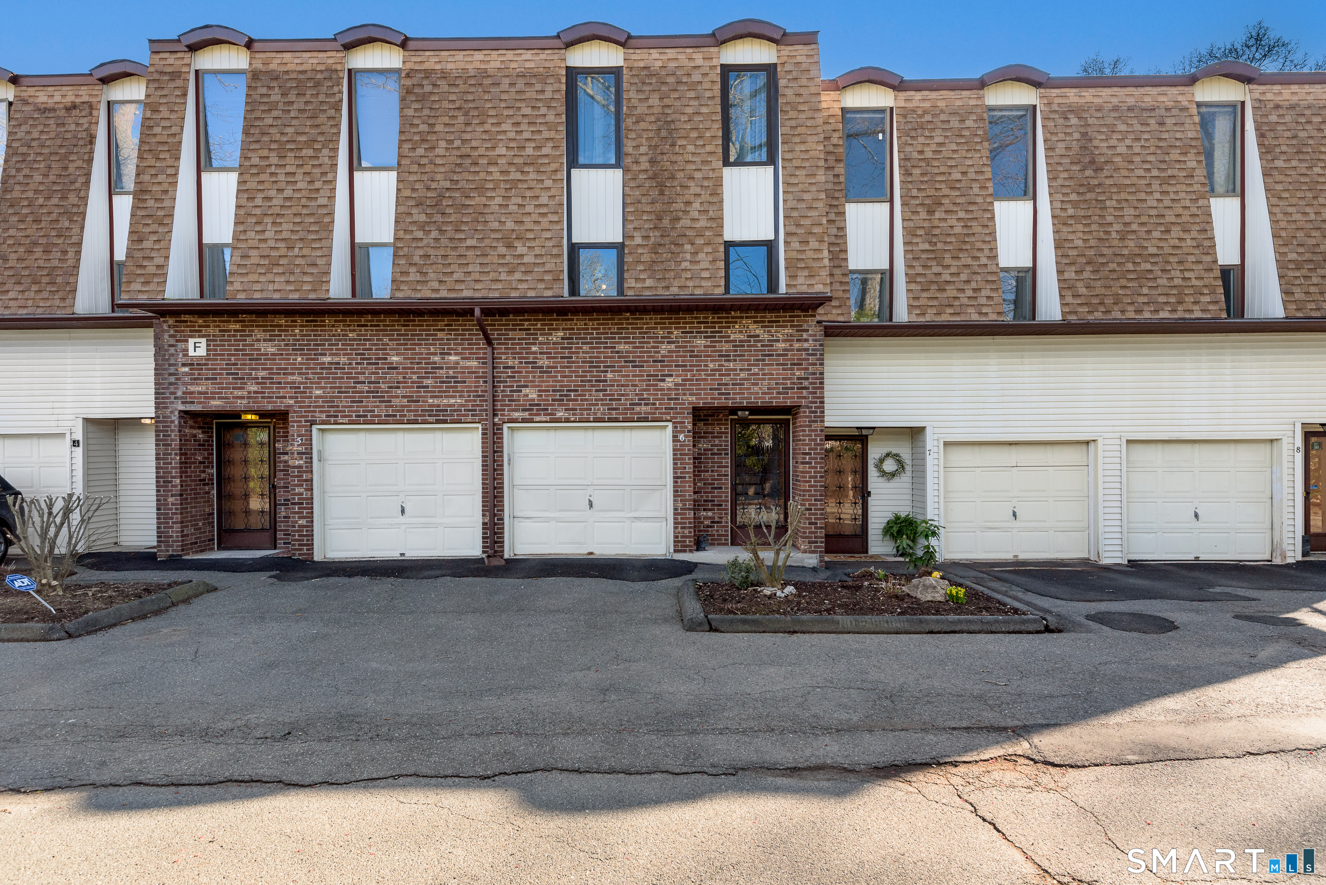 Homes for sale in New Britain, CT | 426 Farmington Ave #F6, New Britain, CT 06053 | MLS# 24164915