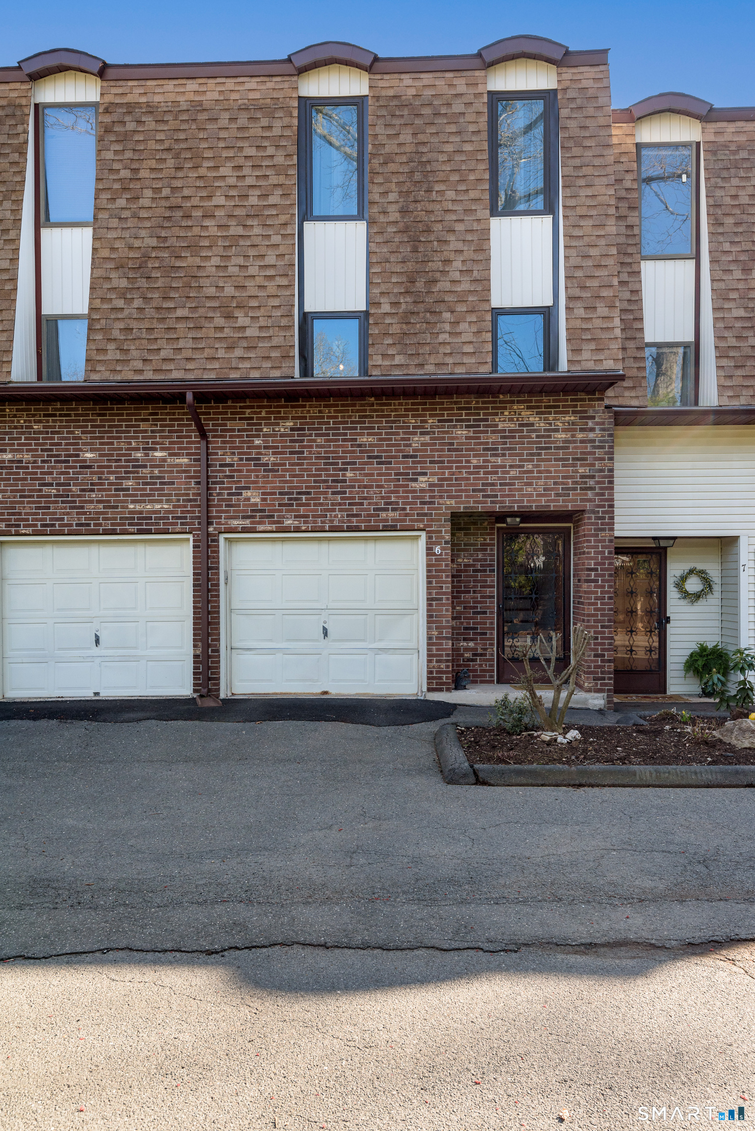 Homes for sale in New Britain, CT | 426 Farmington Ave #F6, New Britain, CT 06053 | MLS# 24164915