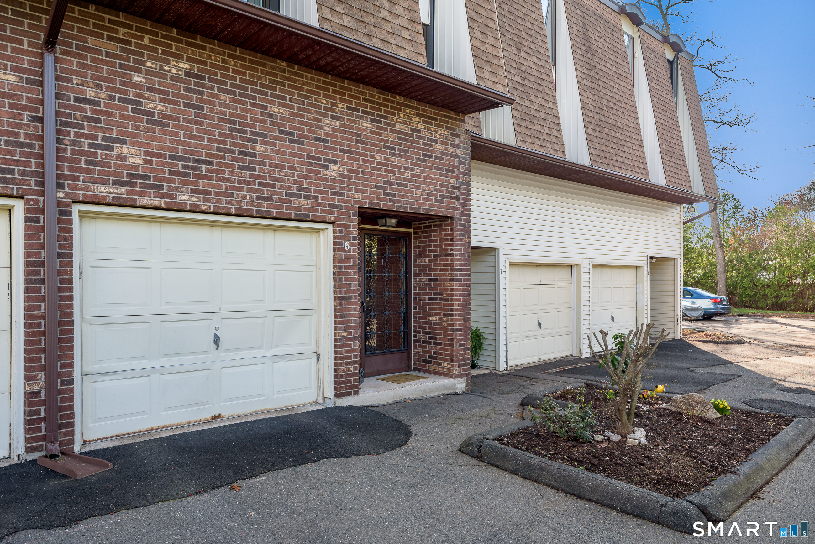 Homes for sale in New Britain, CT | 426 Farmington Ave #F6, New Britain, CT 06053 | MLS# 24164915