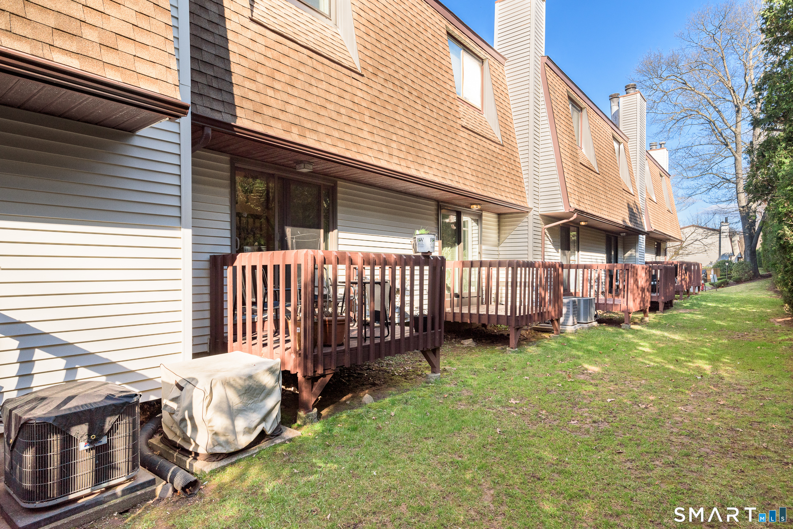 Homes for sale in New Britain, CT | 426 Farmington Ave #F6, New Britain, CT 06053 | MLS# 24164915