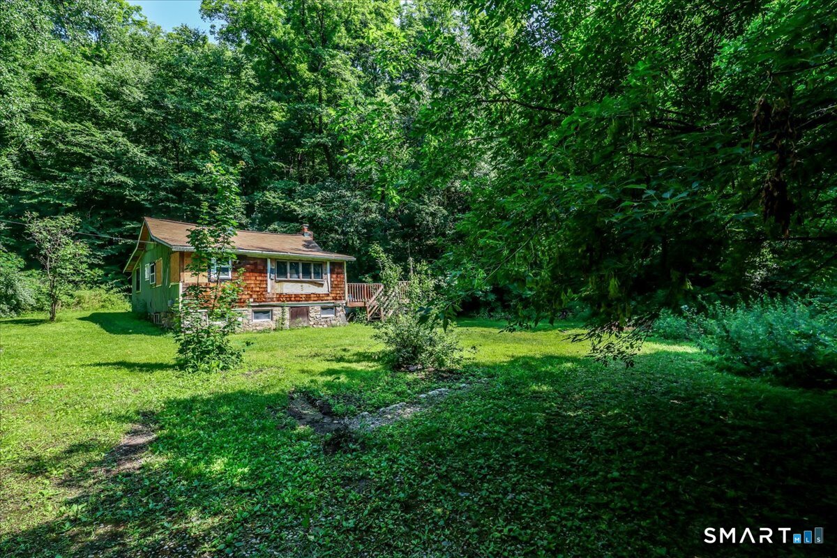 Homes for sale in New Milford, CT | 16 Sawyer Hill Rd, New Milford, CT 06776 | MLS# 24189567