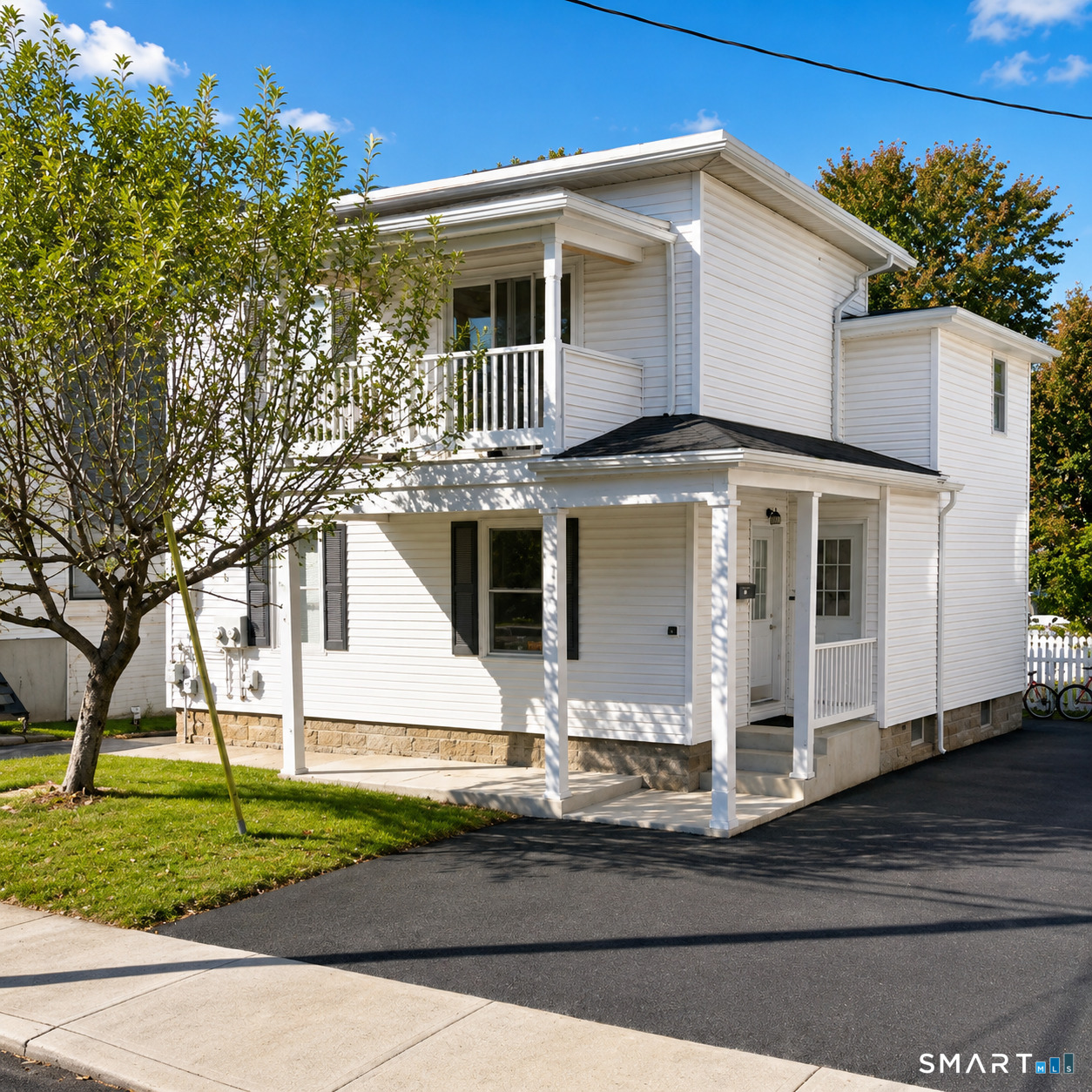 Homes for sale in Southington, CT | 62 S Center St, Southington, CT 06489 | MLS# 24189564