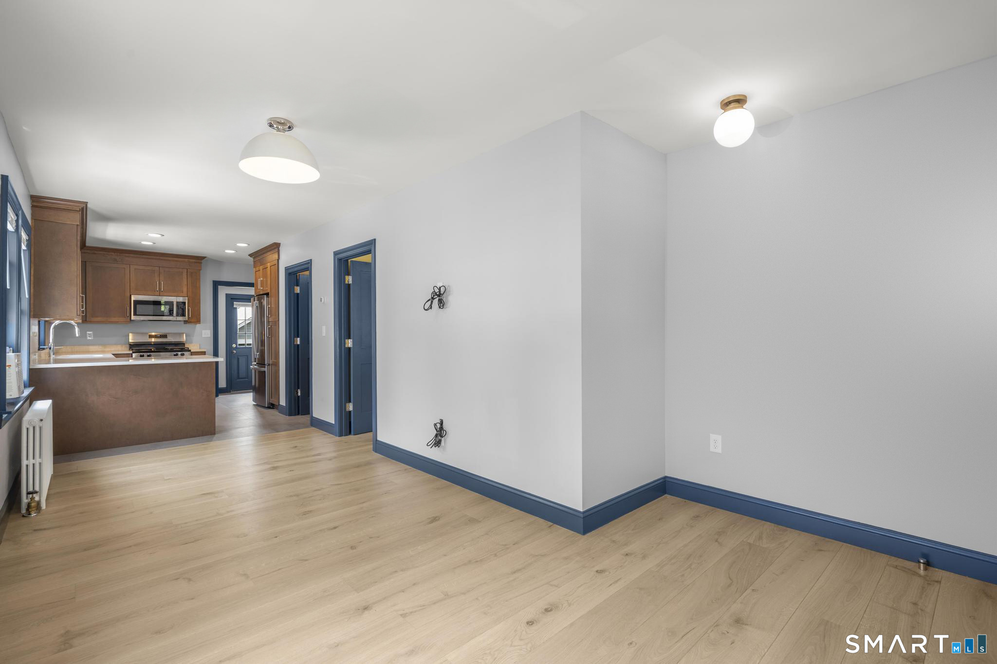 16 Saint Charles Avenue, Stamford, Connecticut photo 5