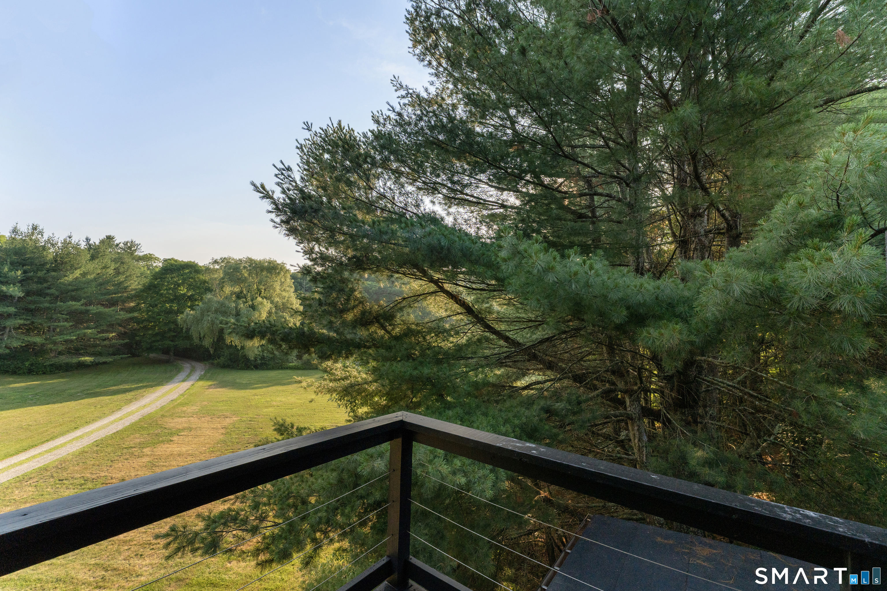 564 Hubbard Road photo 23
