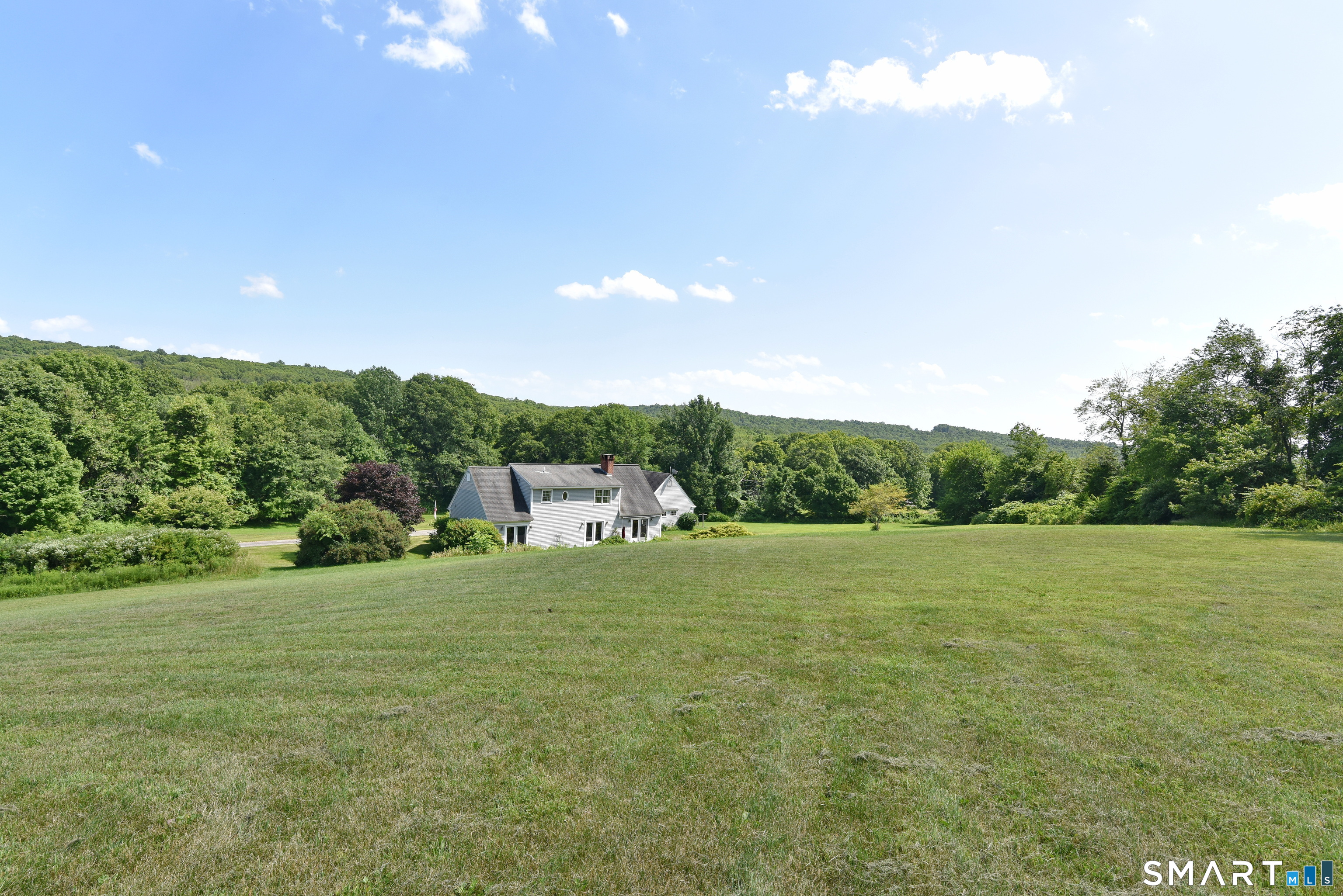 Homes for sale in Woodstock, CT | 511 Perrin Rd, Woodstock, CT 06281 | MLS# 24187780
