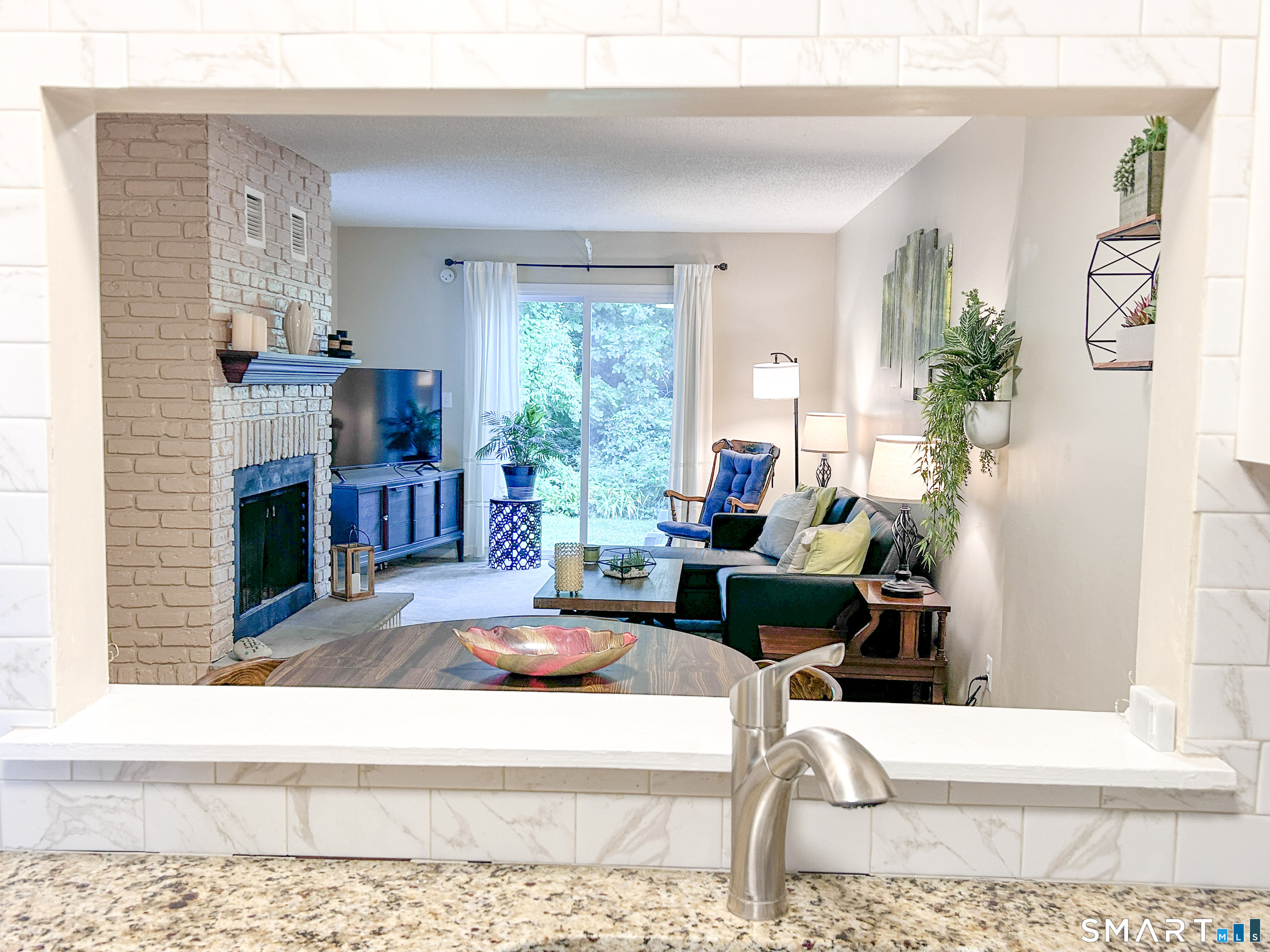 Homes for sale in Plymouth, CT | 412 Main St #4, Plymouth, CT 06786 | MLS# 24189875