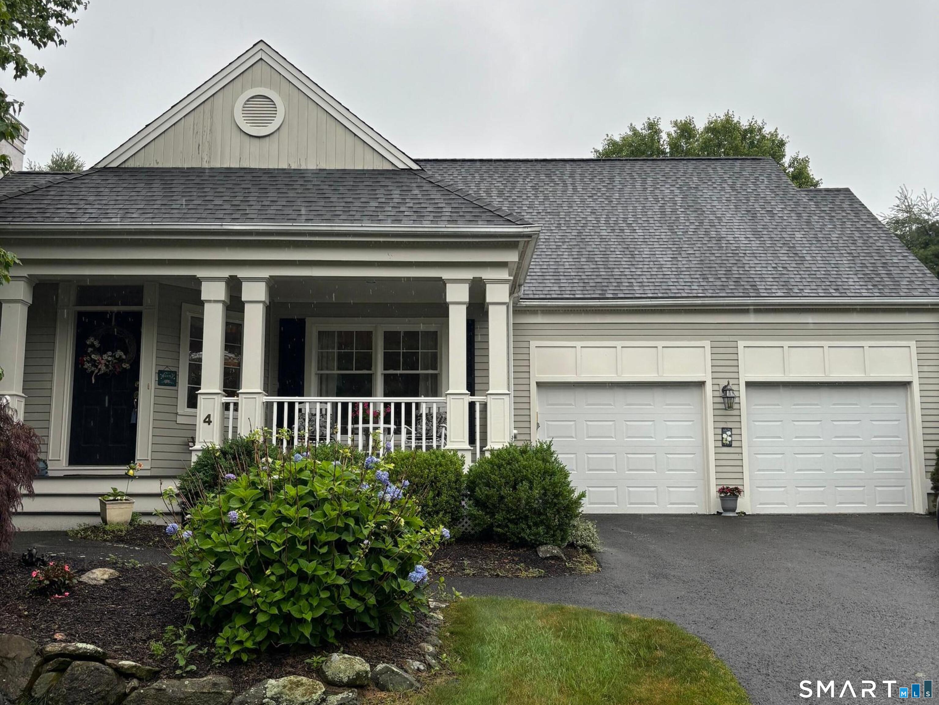 Homes for sale in Middlebury, CT | 4 Kimberwick Ct #4, Middlebury, CT 06762 | MLS# 24189888