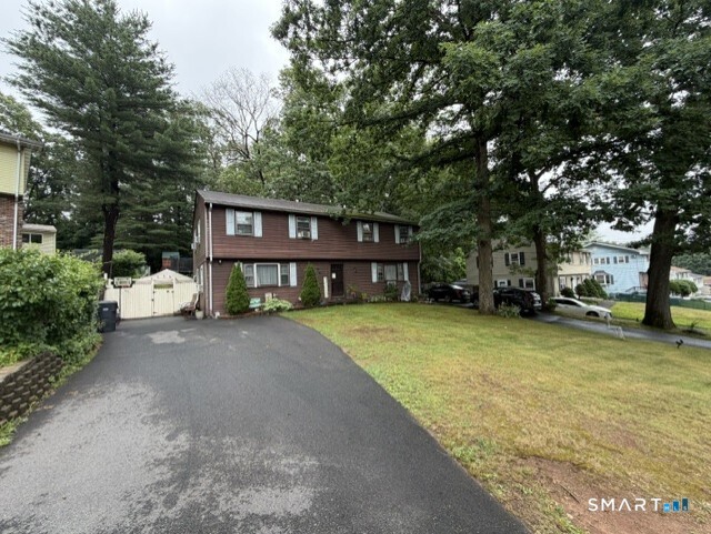 Homes for sale in Southington, CT | 51 Round Hill Rd, Southington, CT 06489 | MLS# 24189031