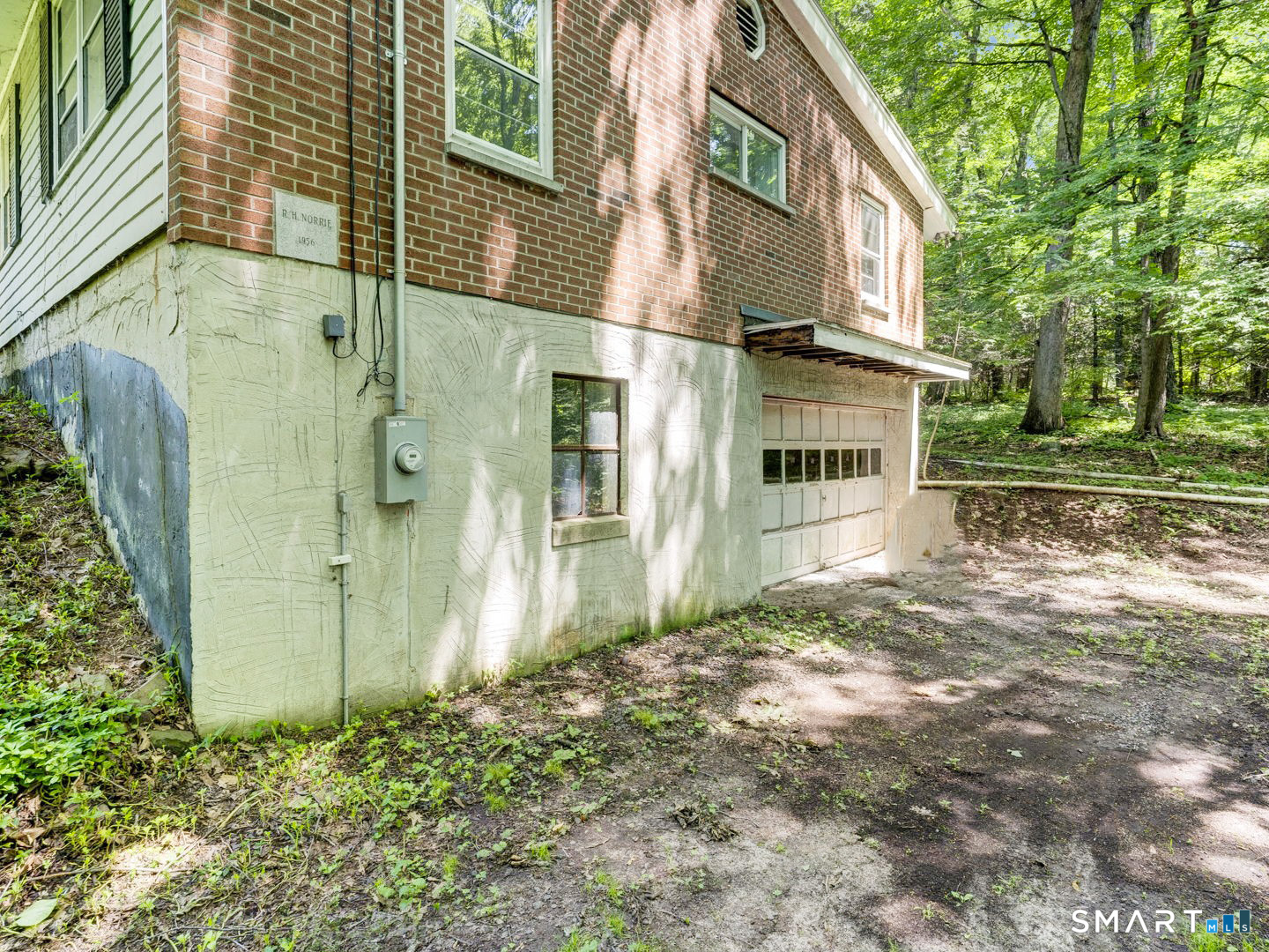Homes for sale in Southington, CT | 951 Woodruff St, Southington, CT 06489 | MLS# 24189363