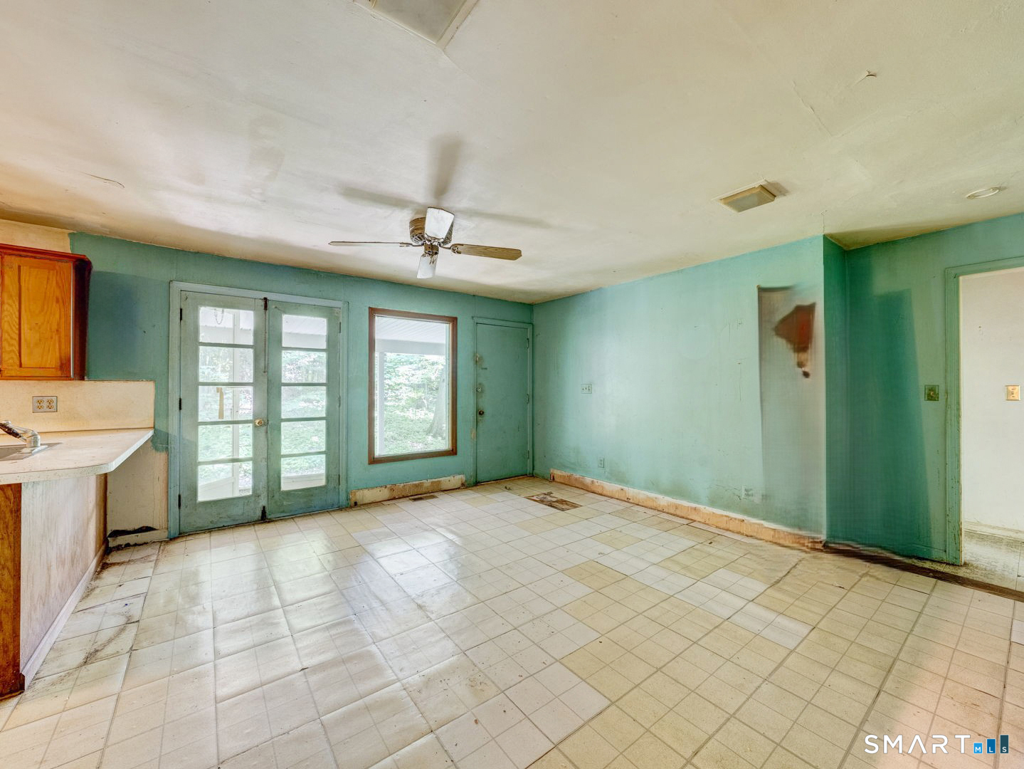 951 Woodruff Street photo 10