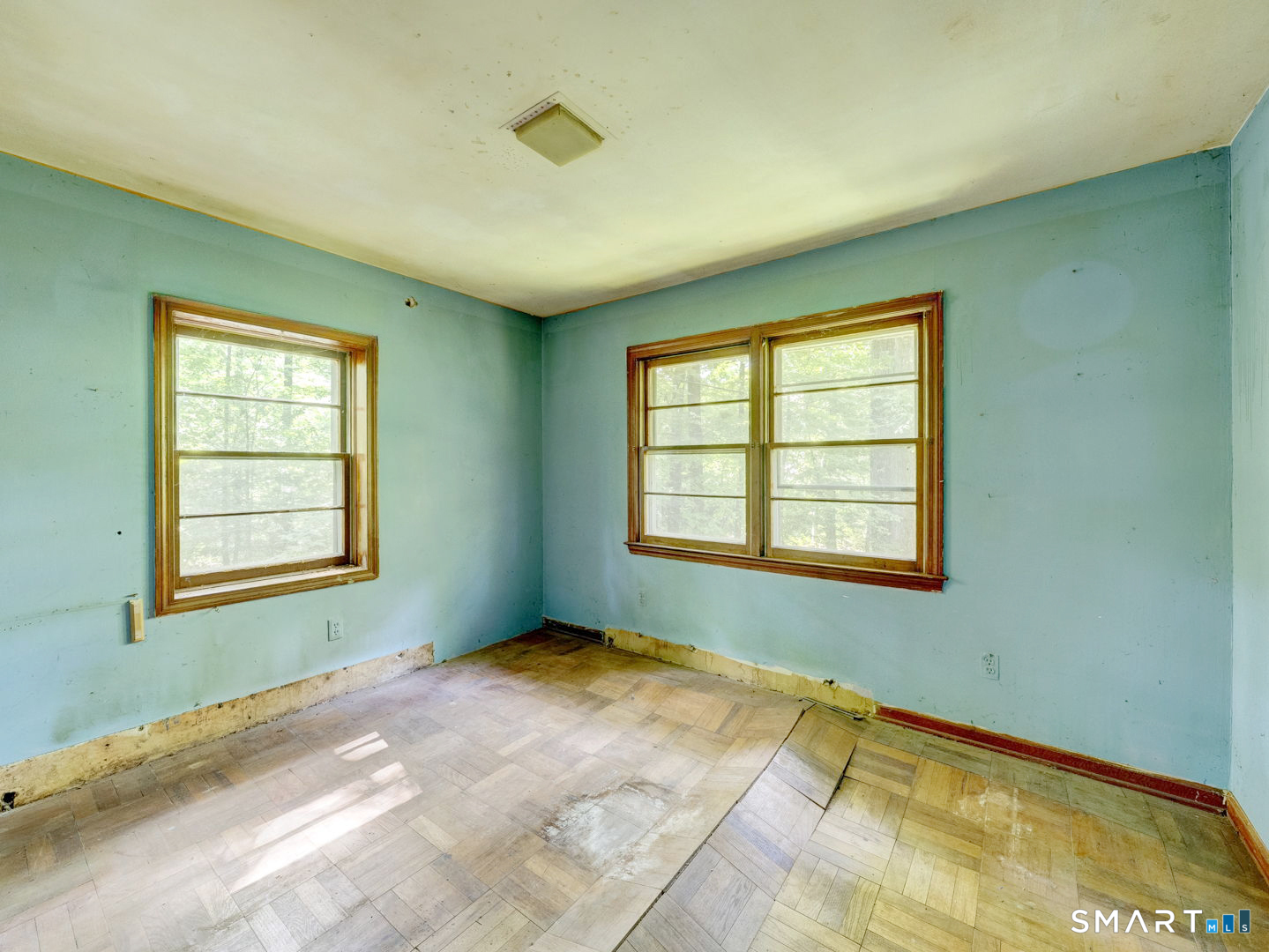 951 Woodruff Street photo 16