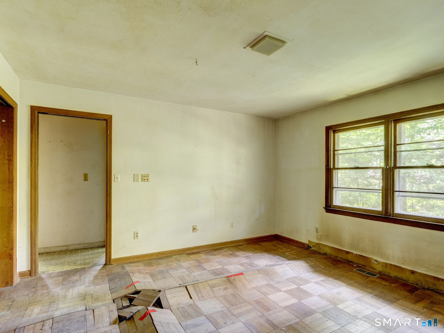 951 Woodruff Street photo 18