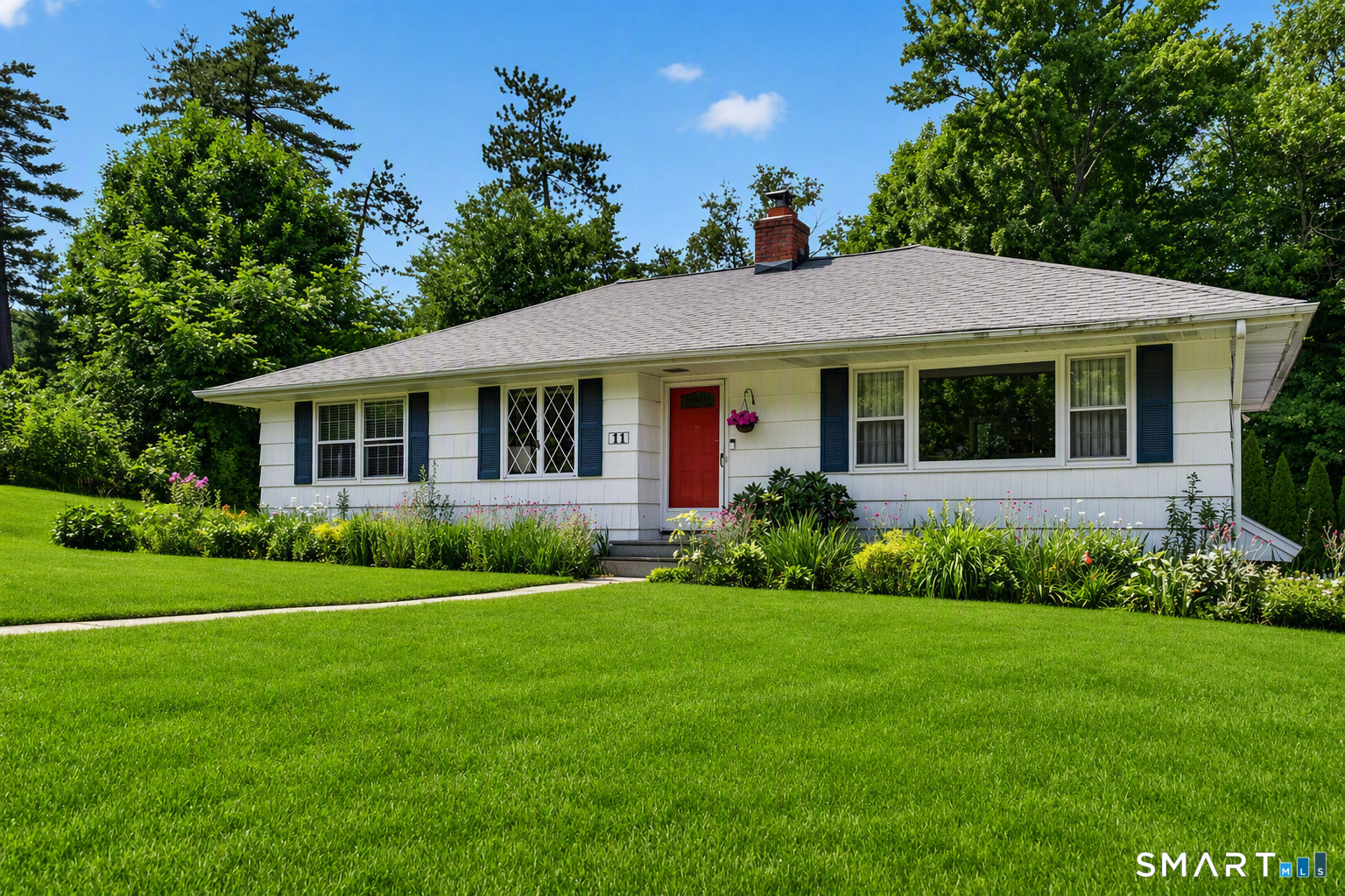 Homes for sale in Newtown, CT | 11 Sealand Dr, Newtown, CT 06470 | MLS# 24188054