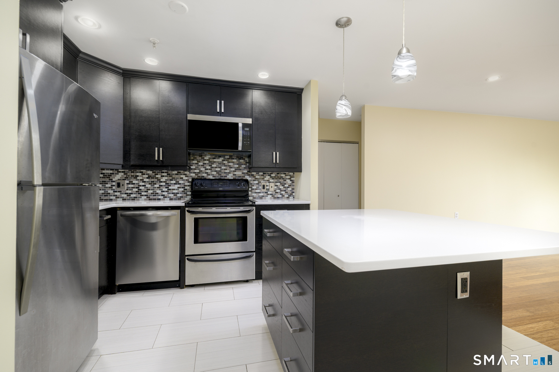 51 Schuyler Avenue, Stamford, Connecticut photo 5