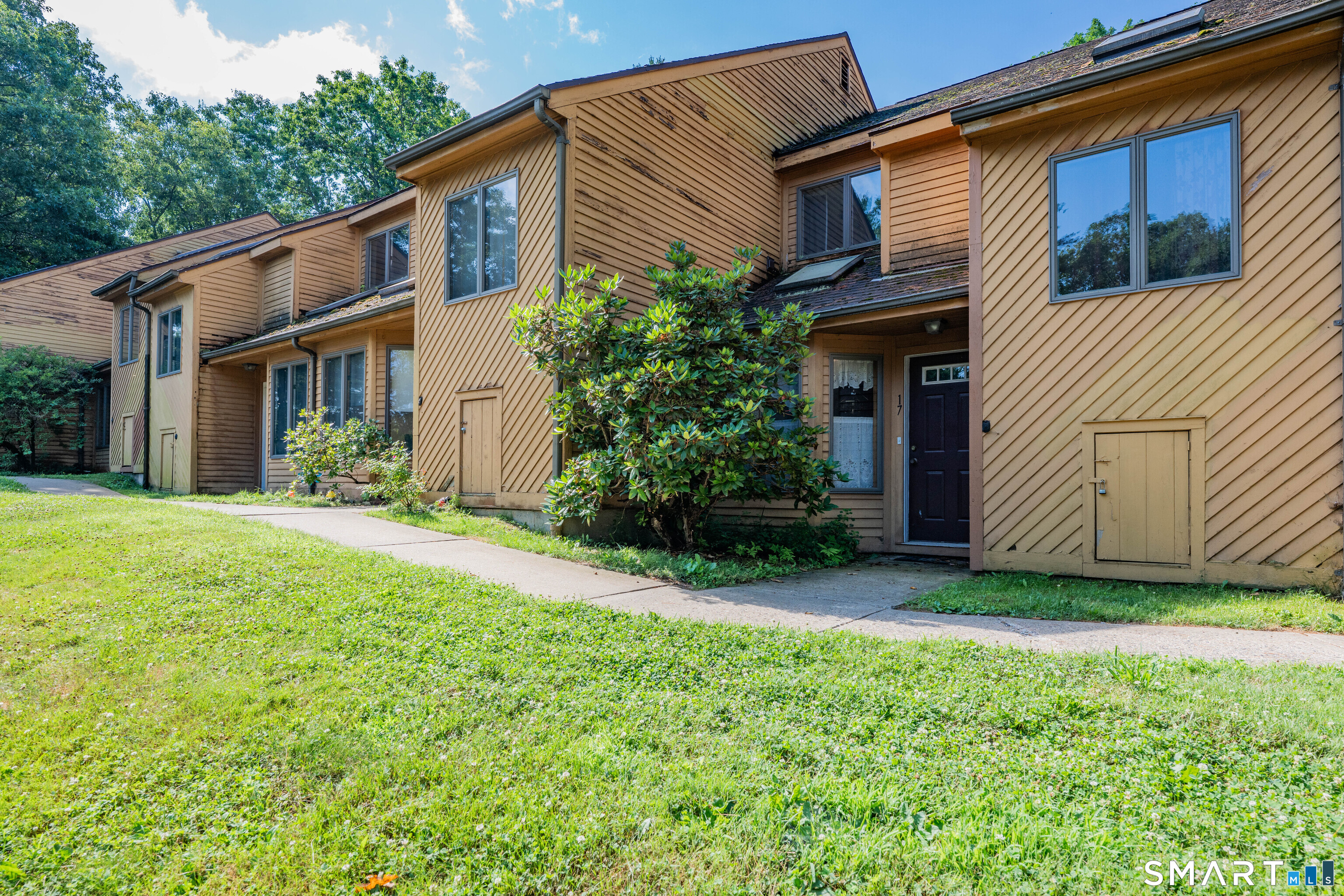 Homes for sale in Stafford, CT | 44 Tolland Ave #17, Stafford, CT 06076 | MLS# 24190220