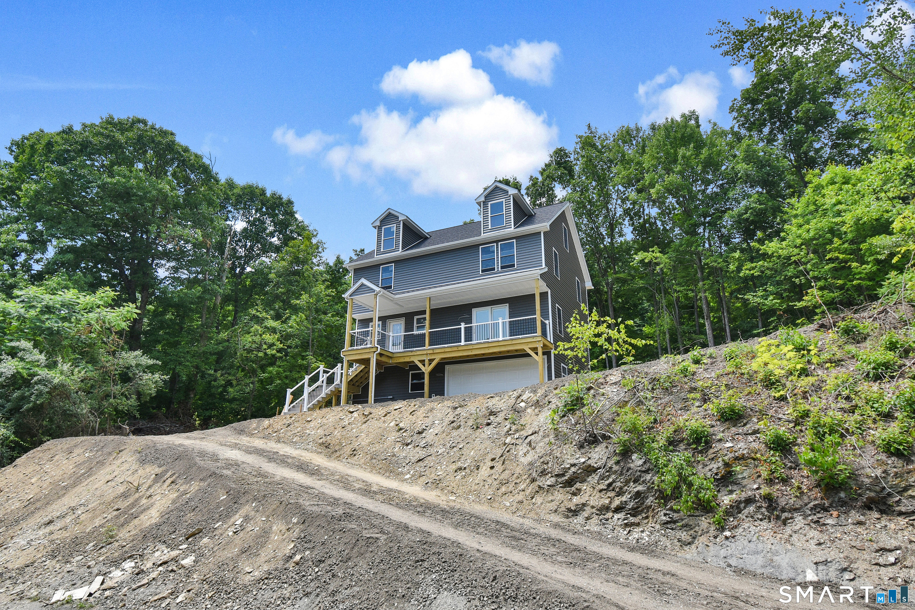 Homes for sale in Torrington, CT | 229 Wimbledon Gate Rd N, Torrington, CT 06790 | MLS# 24169868