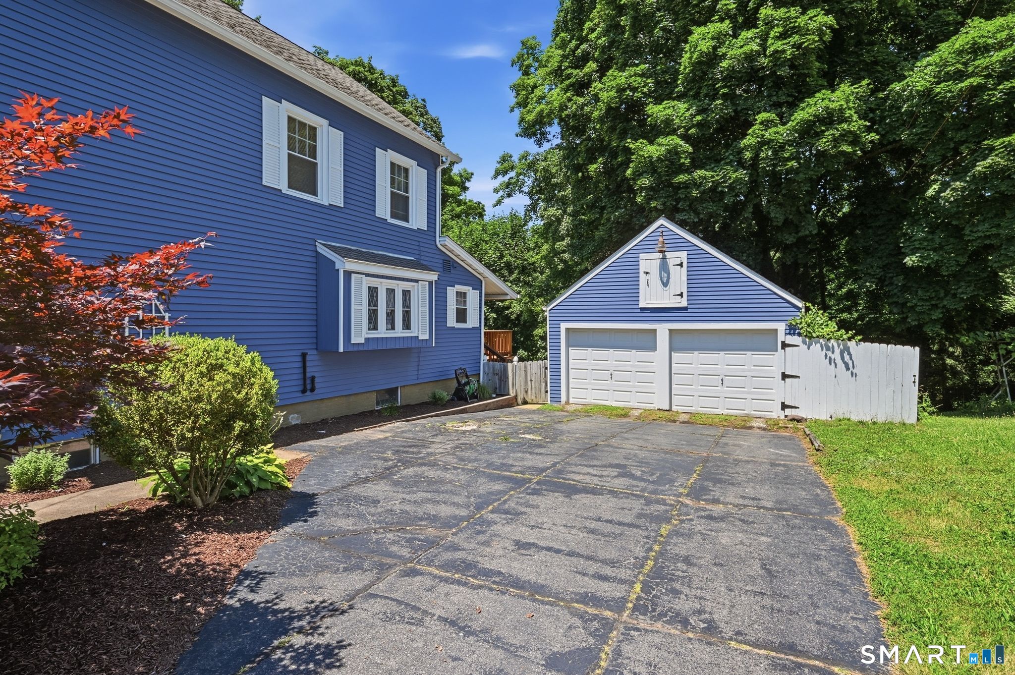 Homes for sale in Manchester, CT | 193 Woodbridge St, Manchester, CT 06042 | MLS# 24189812