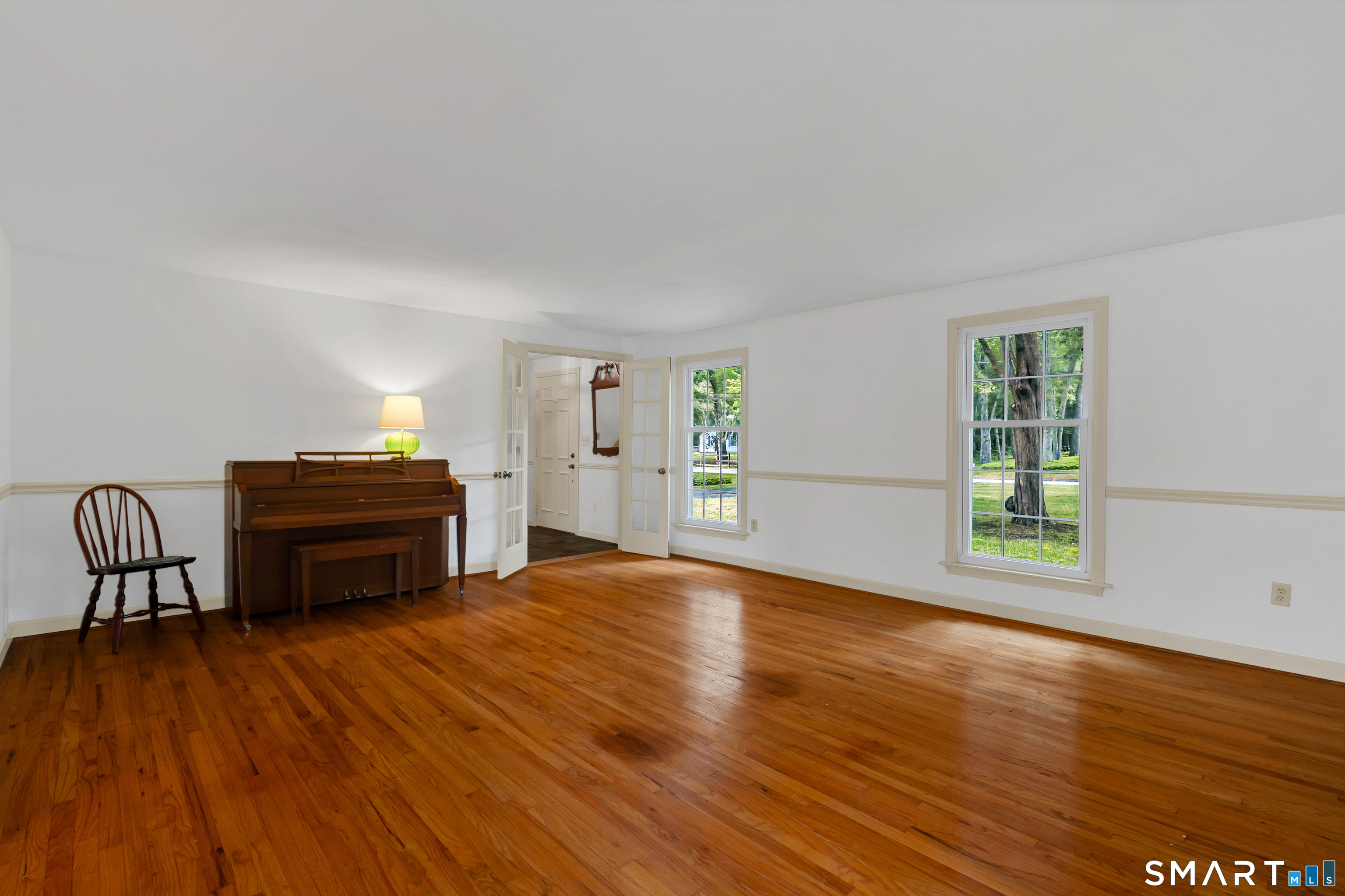 Homes for sale in Old Lyme, CT | 12 Wychwood Rd, Old Lyme, CT 06371 | MLS# 24190274