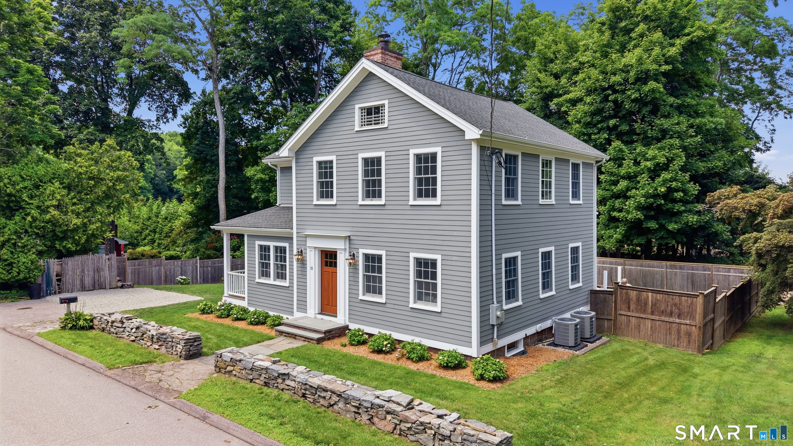 Homes for sale in Essex, CT | 15 High St, Essex, CT 06426 | MLS# 24190342