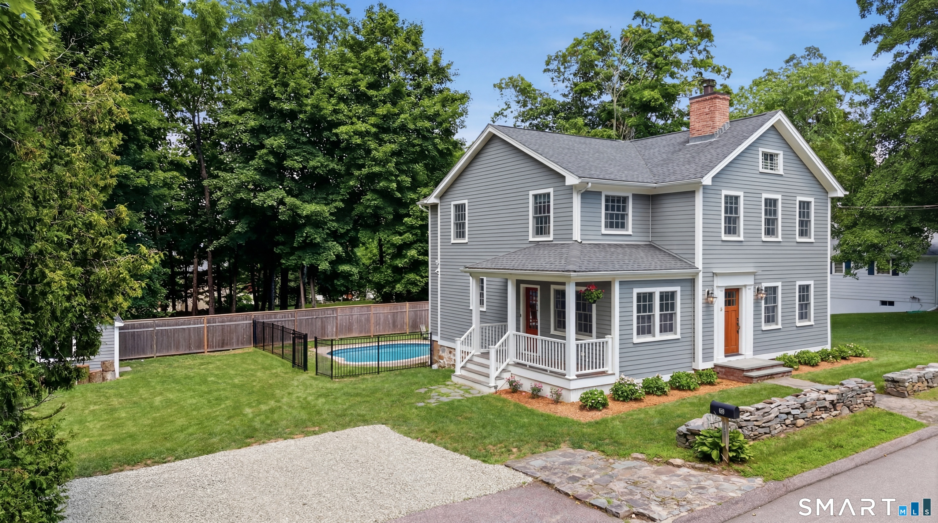 Homes for sale in Essex, CT | 15 High St, Essex, CT 06426 | MLS# 24190342