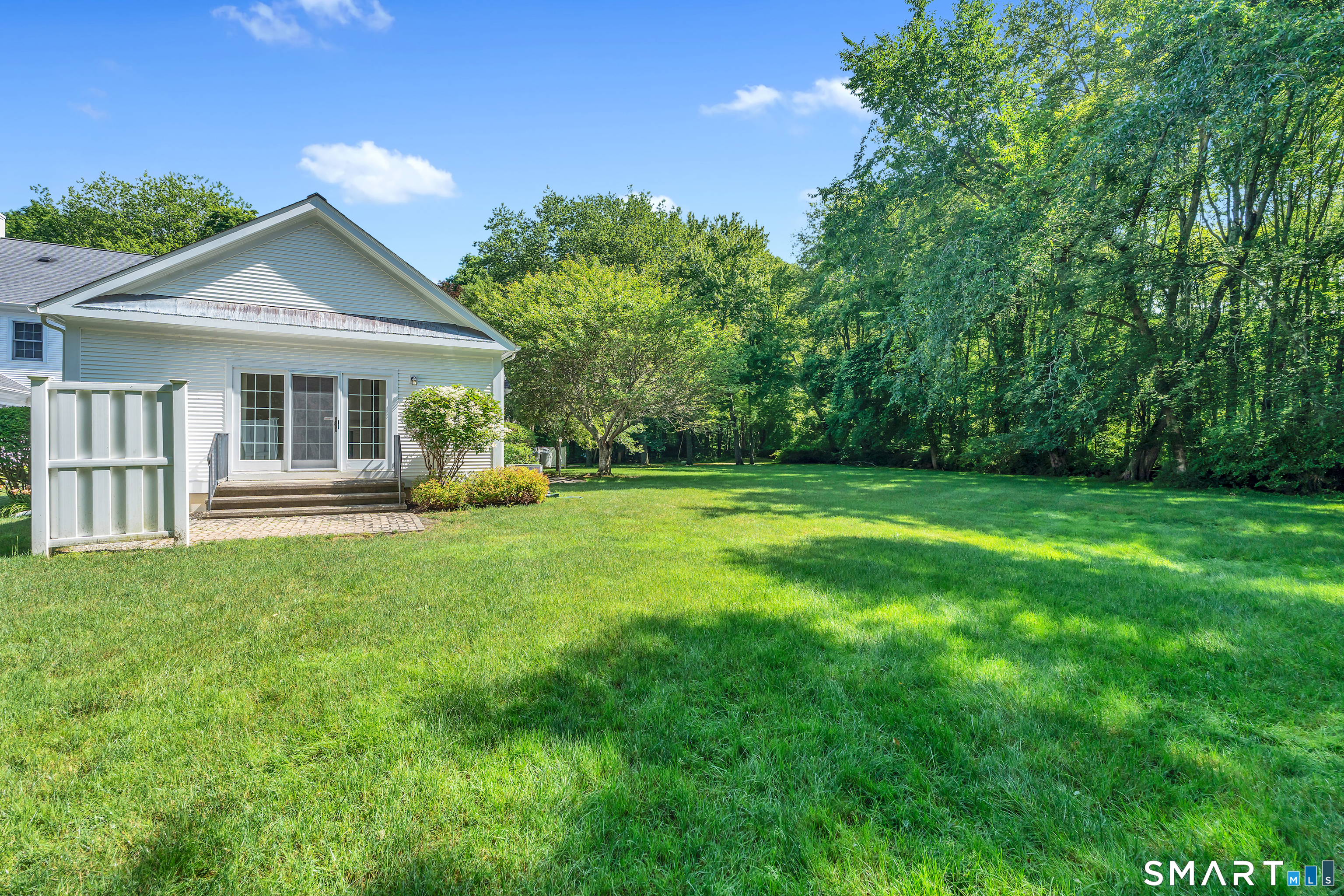 Homes for sale in Old Lyme, CT | 6 Wyckford Ln #6, Old Lyme, CT 06371 | MLS# 24190240