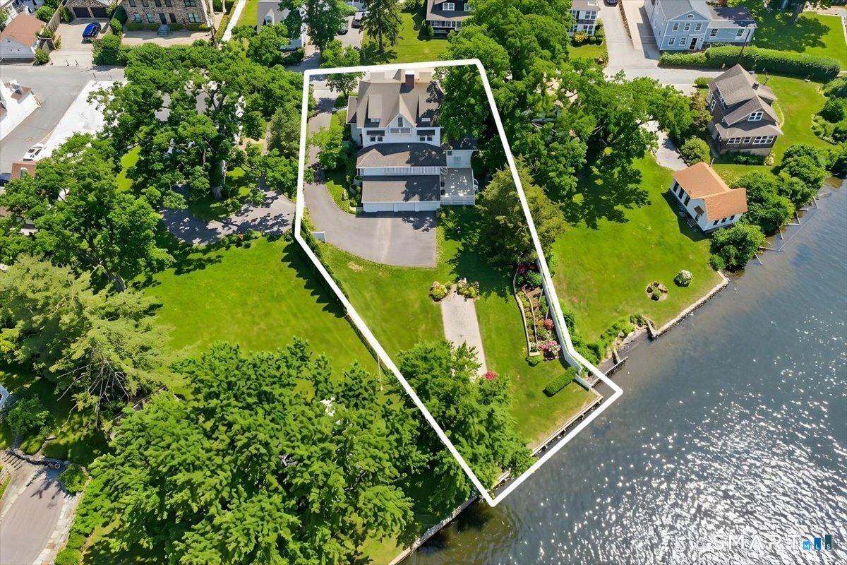 Homes for sale in Essex, CT | 10 Scholes Ln, Essex, CT 06426 | MLS# 24190330