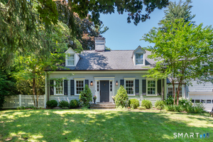 17 Richmond Drive