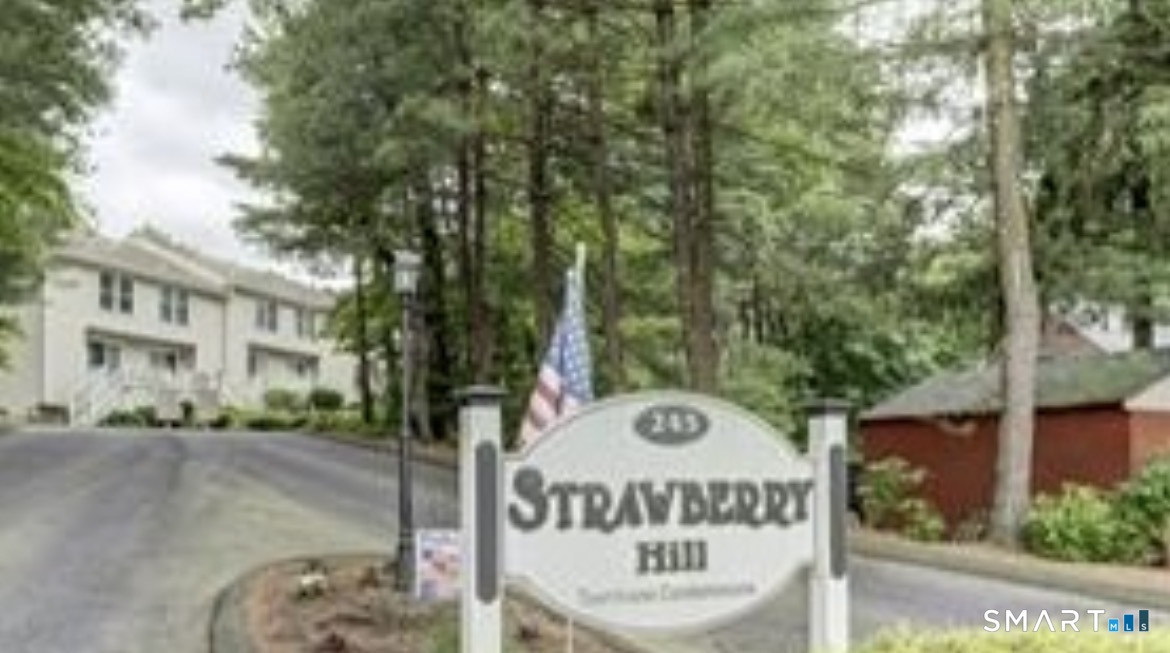 Homes for sale in Meriden, CT | 245 E Woodland St #35, Meriden, CT 06451 | MLS# 24178545
