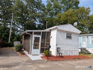 14 Horseshoe, Shelton
