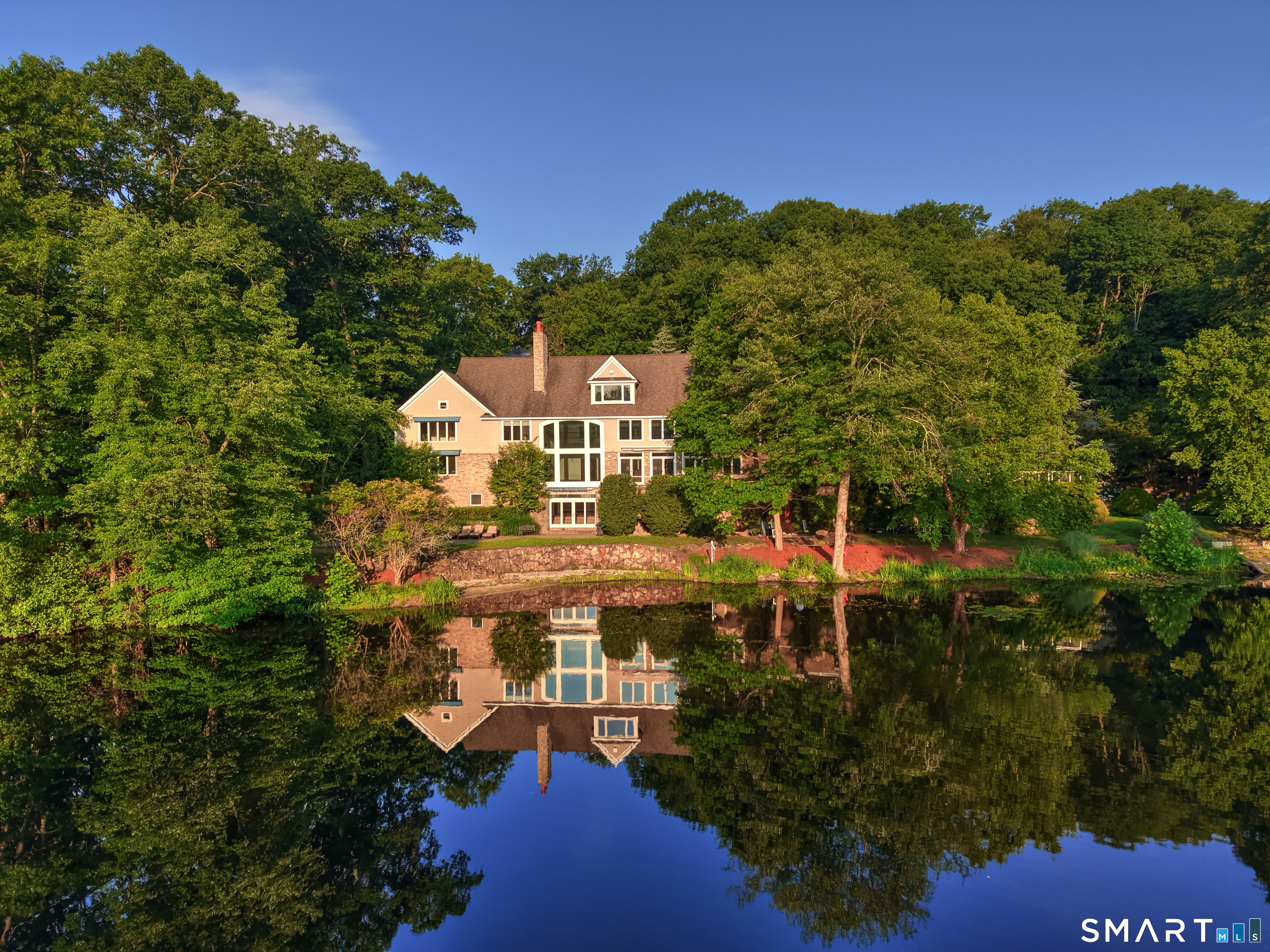 Homes for sale in Fairfield, CT | 475 Springer Rd, Fairfield, CT 06824 | MLS# 24174318