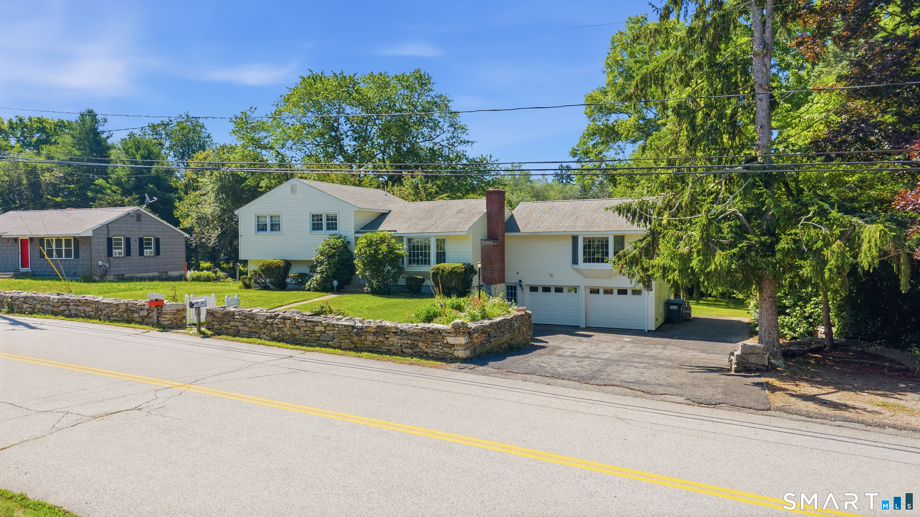 Photo 4 of 44 Occum Lane, Montville, CT